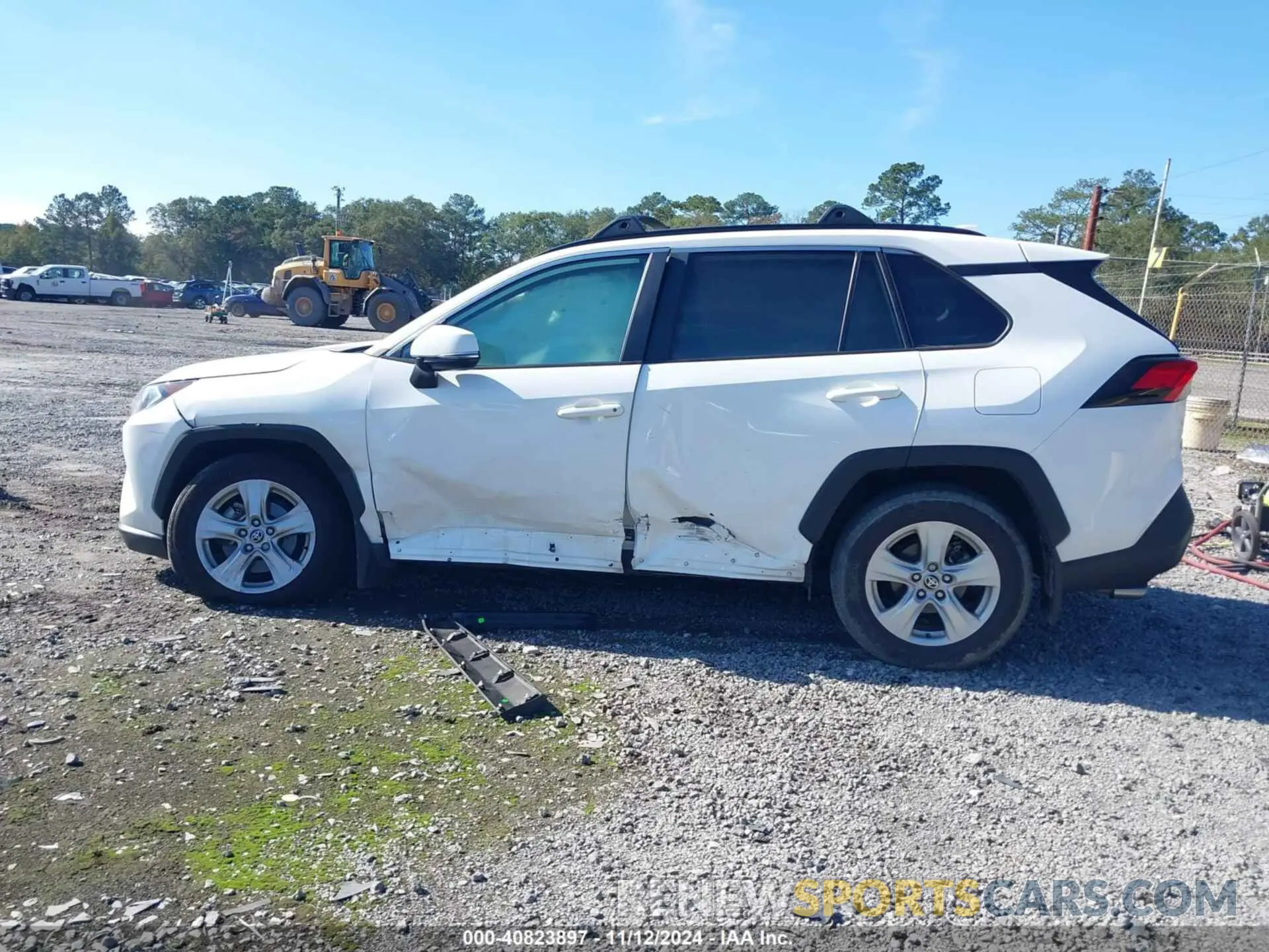 14 Photograph of a damaged car 2T3P1RFV3MC228158 TOYOTA RAV4 2021