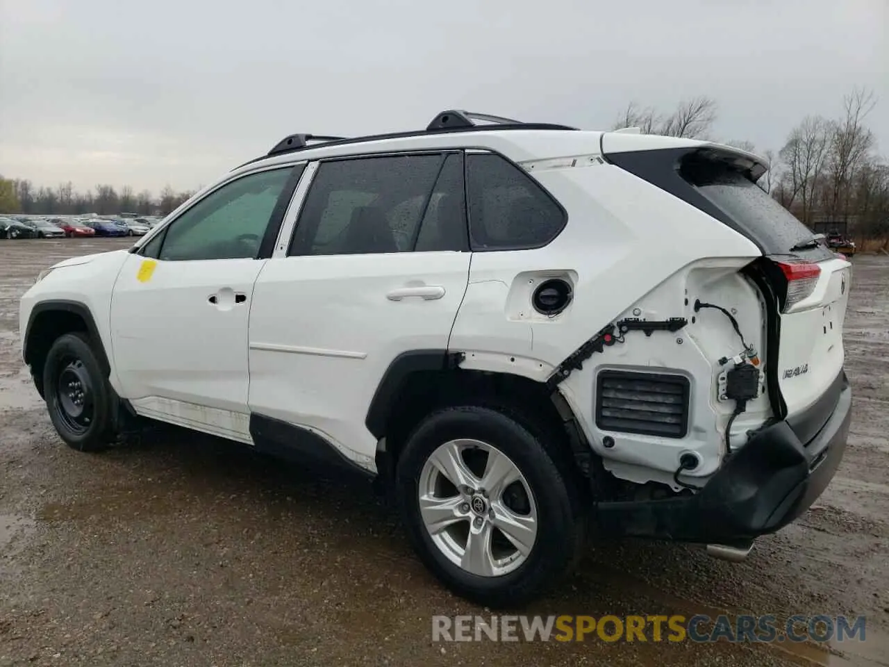 2 Photograph of a damaged car 2T3P1RFV3MC236177 TOYOTA RAV4 2021