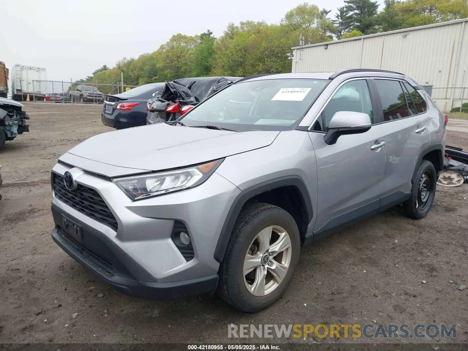 2 Photograph of a damaged car 2T3P1RFV3MC247132 TOYOTA RAV4 2021