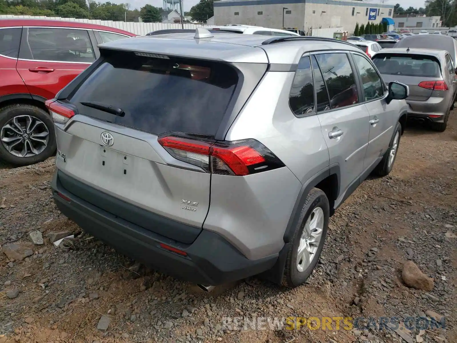 4 Photograph of a damaged car 2T3P1RFV3MW143948 TOYOTA RAV4 2021