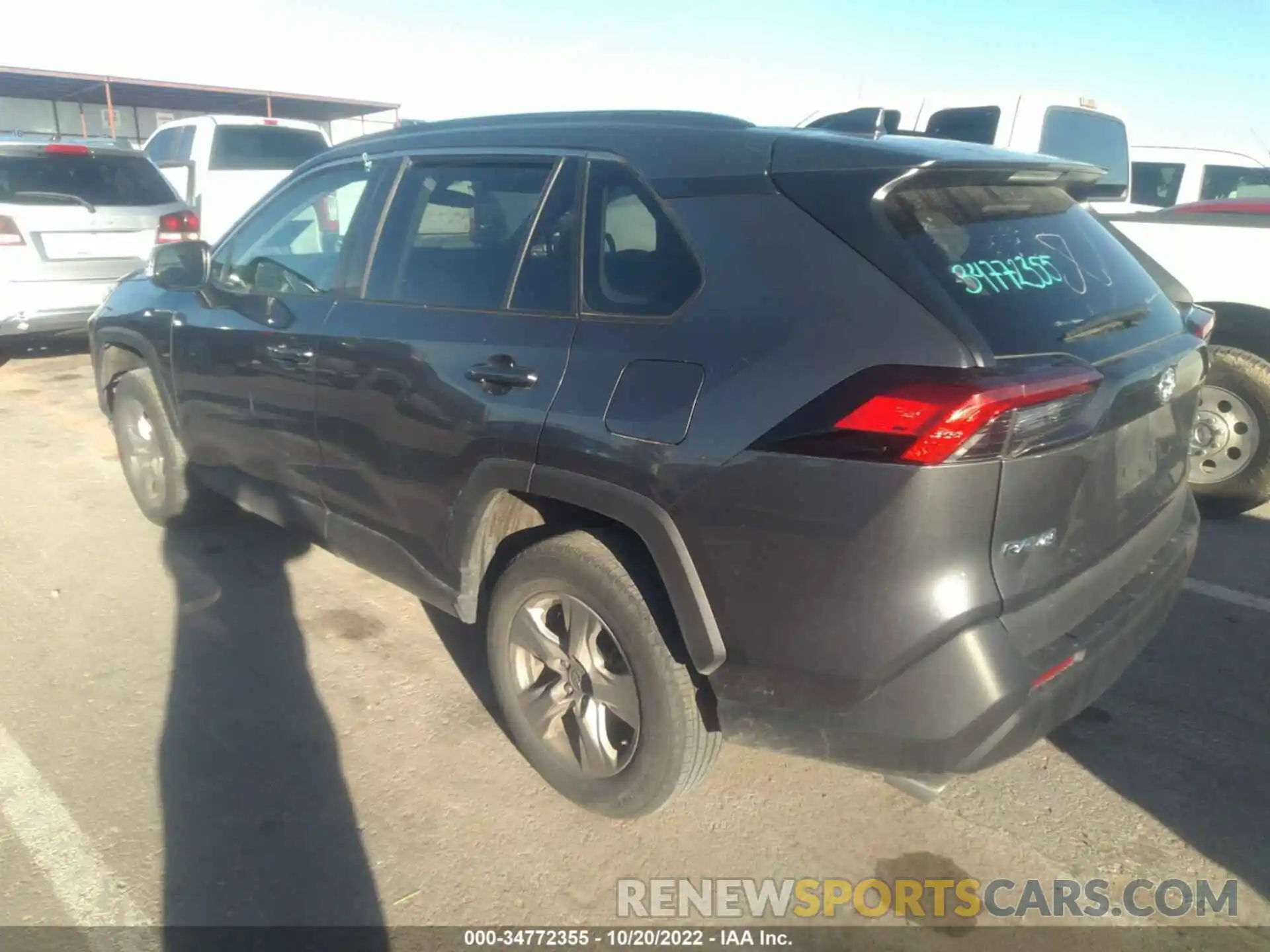 3 Photograph of a damaged car 2T3P1RFV3MW157932 TOYOTA RAV4 2021