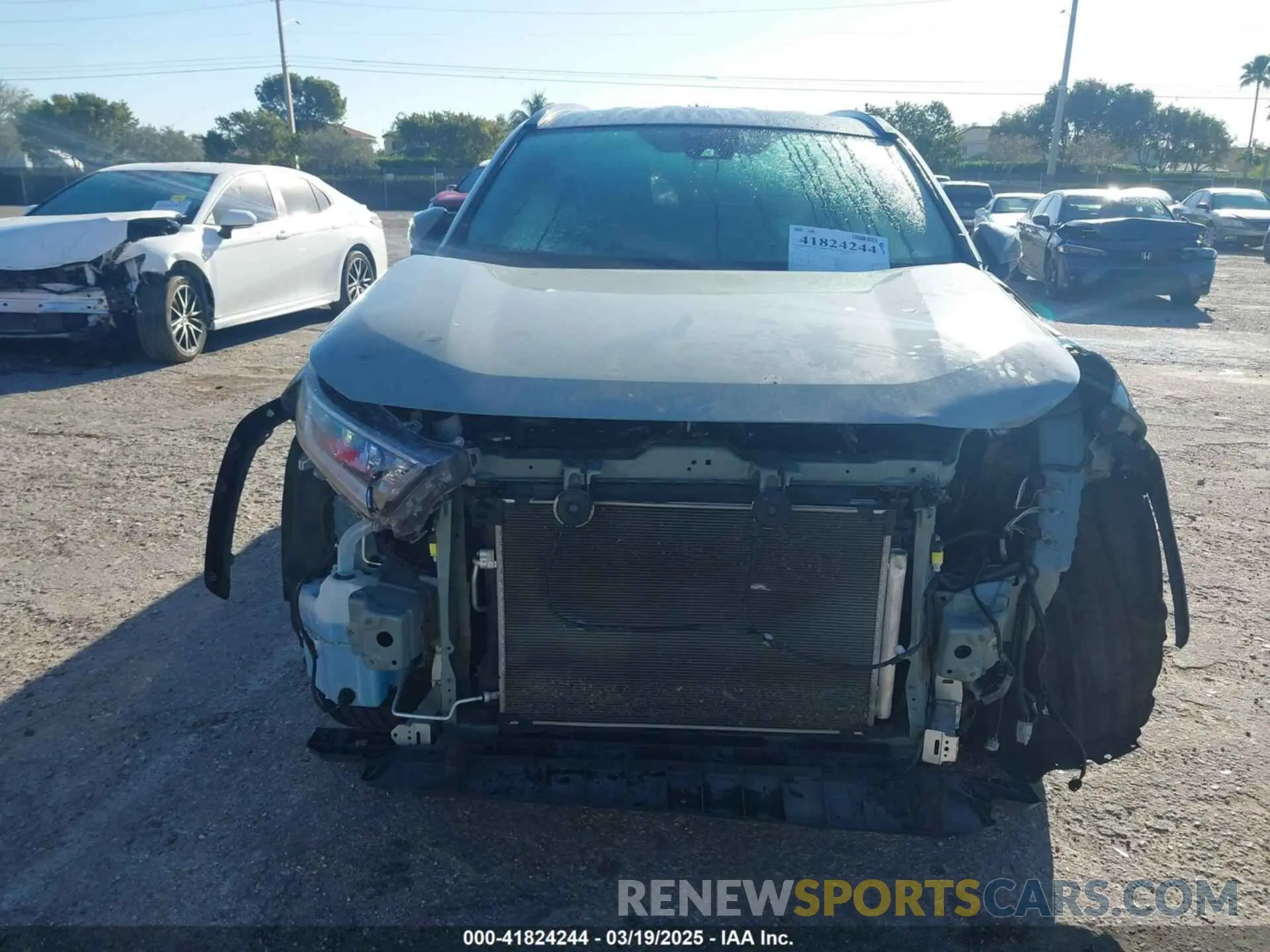 6 Photograph of a damaged car 2T3P1RFV3MW172706 TOYOTA RAV4 2021