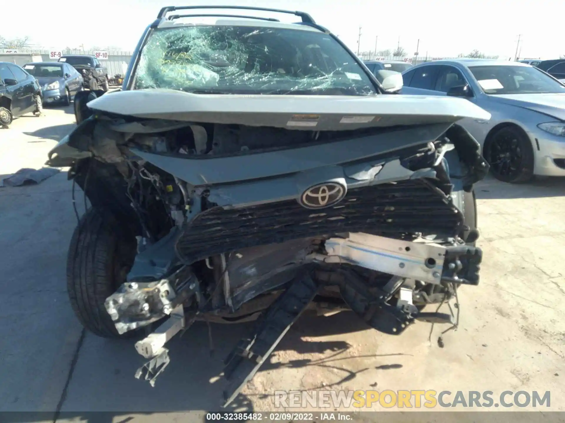 6 Photograph of a damaged car 2T3P1RFV3MW173449 TOYOTA RAV4 2021