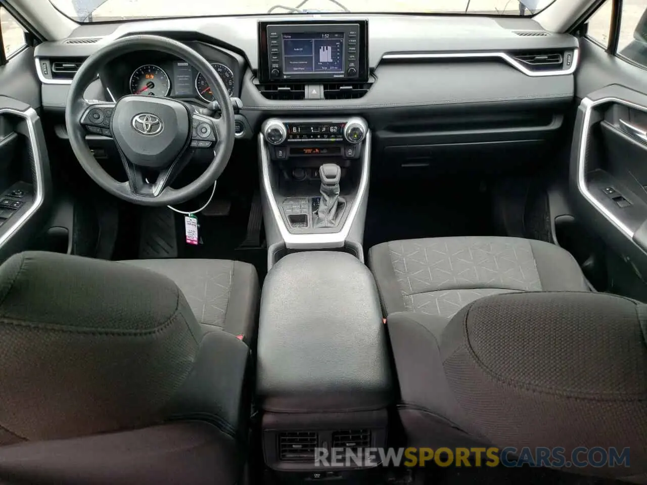 8 Photograph of a damaged car 2T3P1RFV3MW181809 TOYOTA RAV4 2021