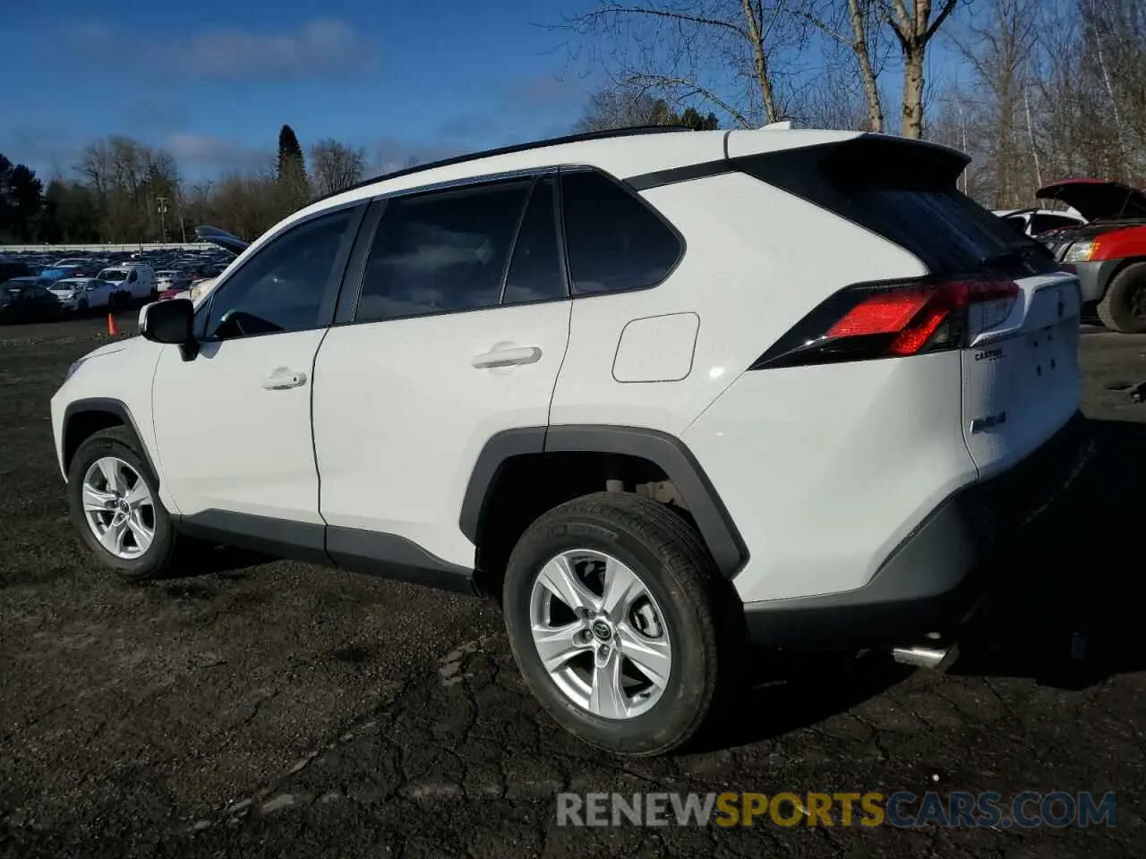 2 Photograph of a damaged car 2T3P1RFV3MW211844 TOYOTA RAV4 2021