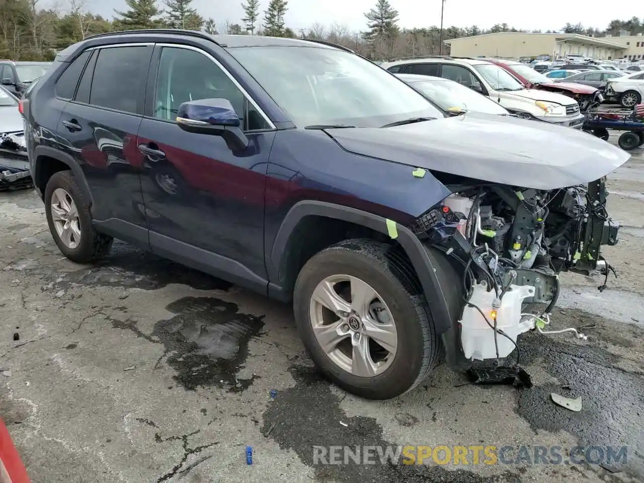 4 Photograph of a damaged car 2T3P1RFV3MW218566 TOYOTA RAV4 2021