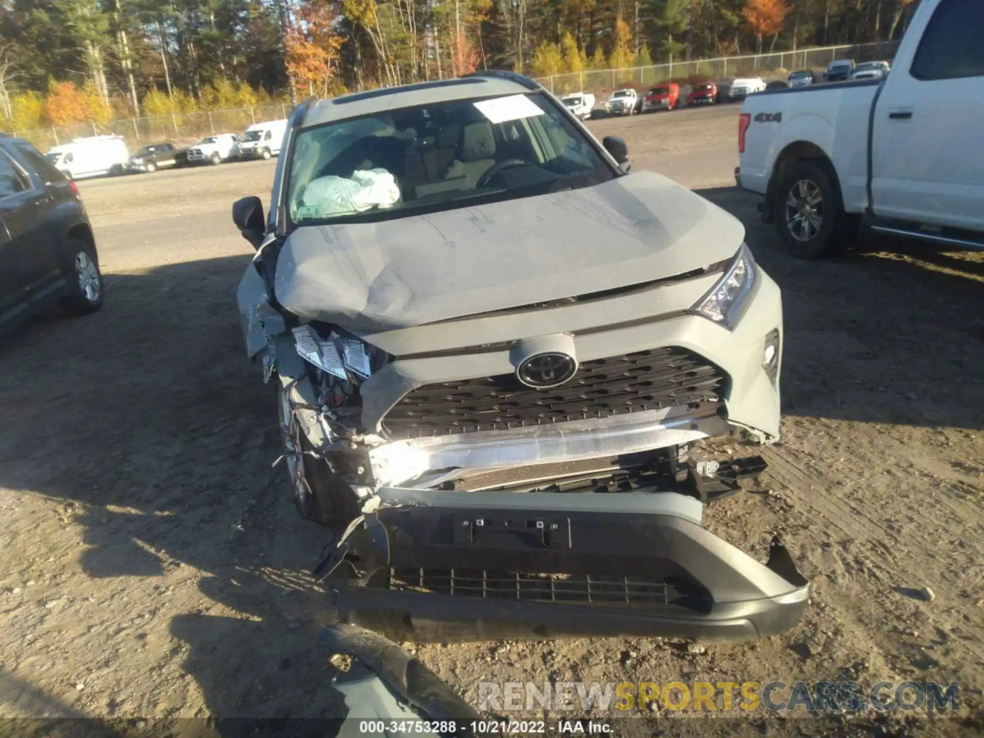 11 Photograph of a damaged car 2T3P1RFV3MW234265 TOYOTA RAV4 2021