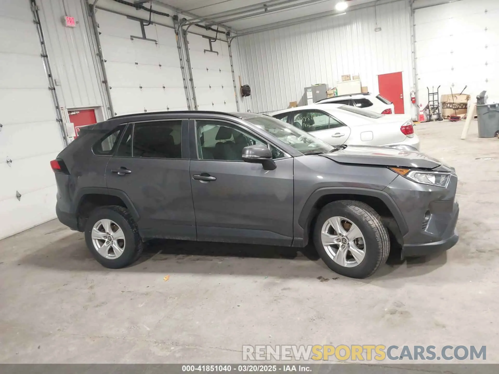 12 Photograph of a damaged car 2T3P1RFV3MW238302 TOYOTA RAV4 2021