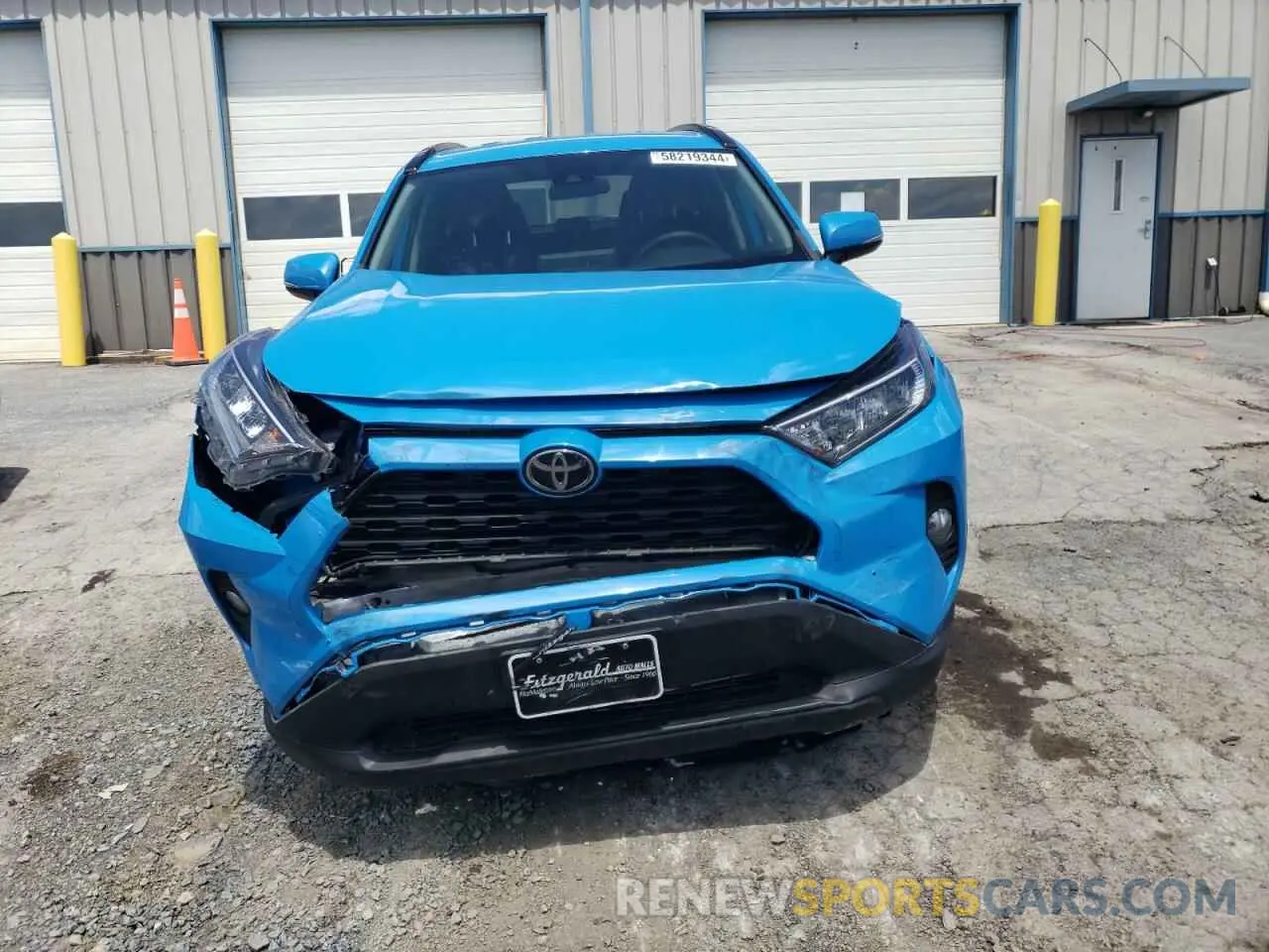 5 Photograph of a damaged car 2T3P1RFV4MC146133 TOYOTA RAV4 2021