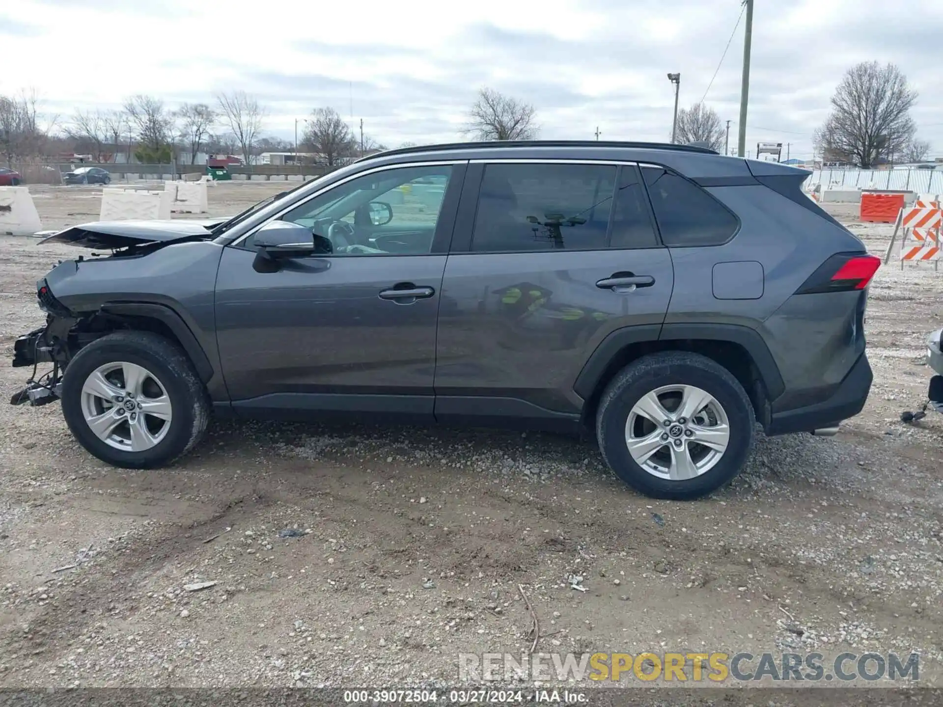 14 Photograph of a damaged car 2T3P1RFV4MC148660 TOYOTA RAV4 2021