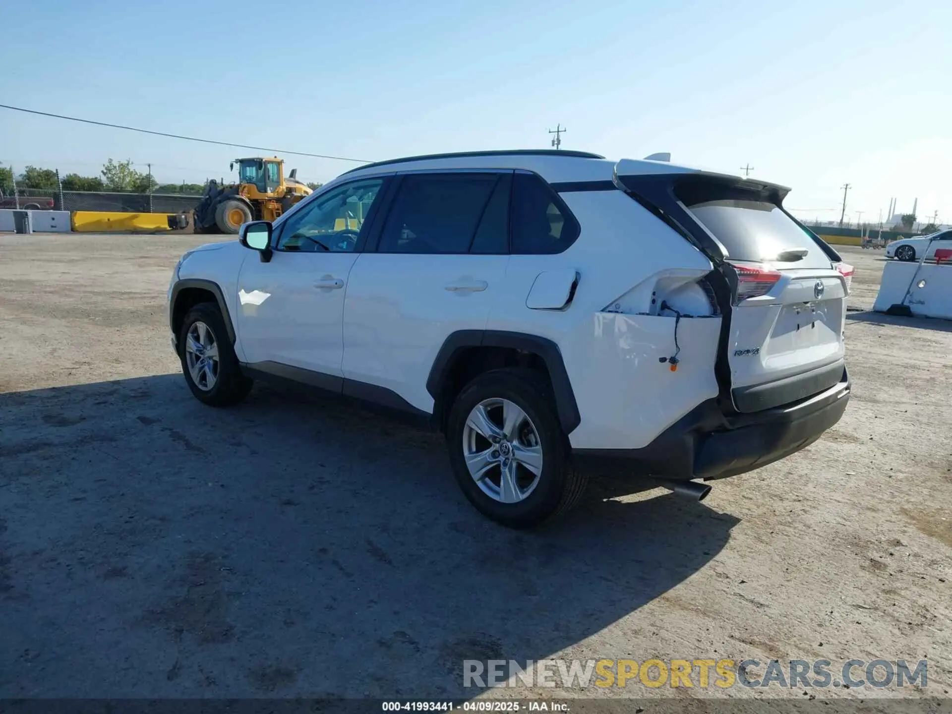 3 Photograph of a damaged car 2T3P1RFV4MC176328 TOYOTA RAV4 2021