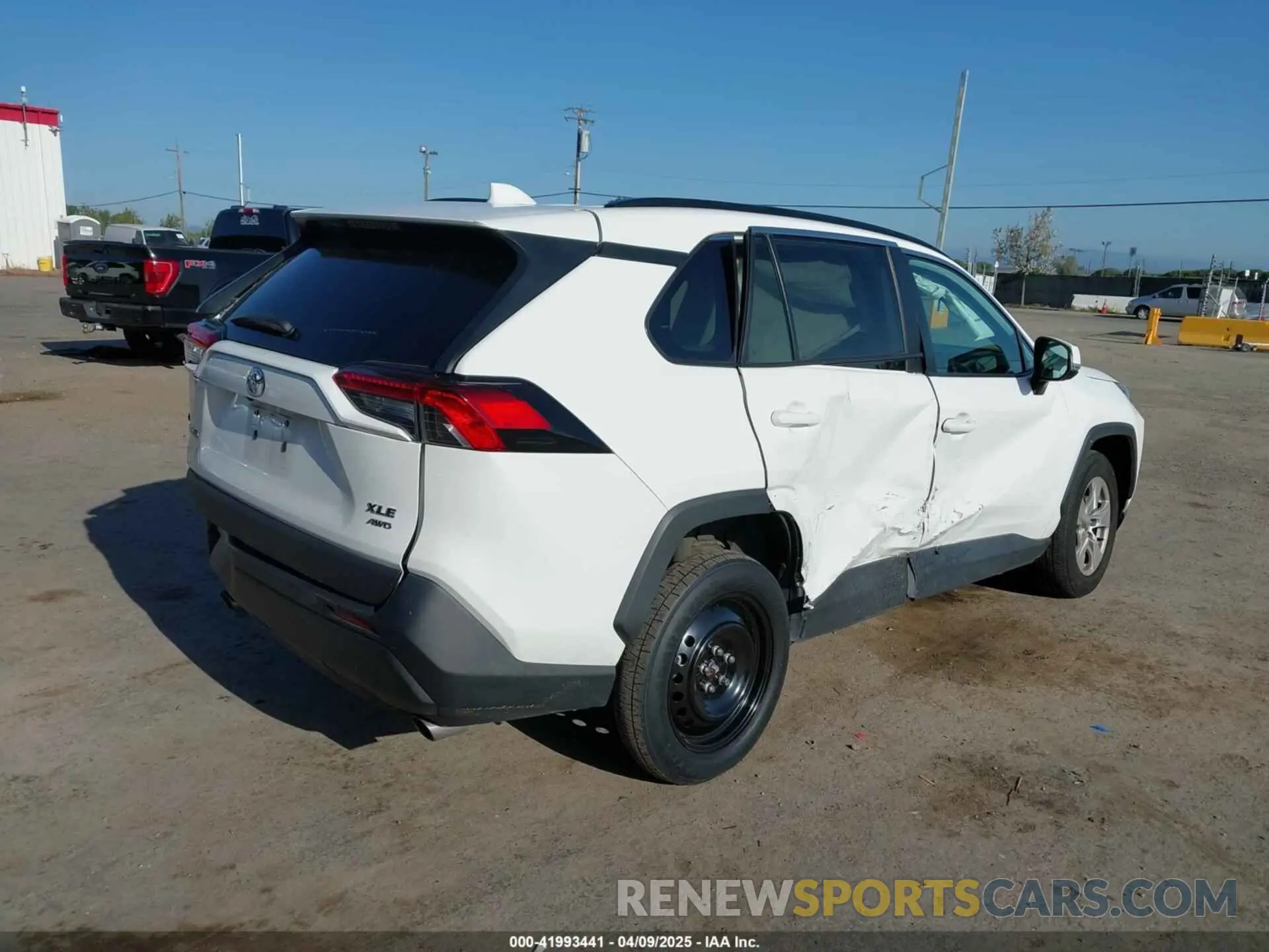 6 Photograph of a damaged car 2T3P1RFV4MC176328 TOYOTA RAV4 2021