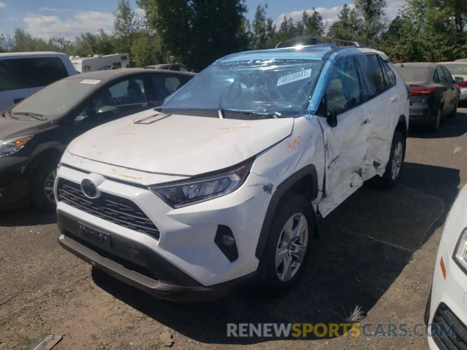 2 Photograph of a damaged car 2T3P1RFV4MC203561 TOYOTA RAV4 2021