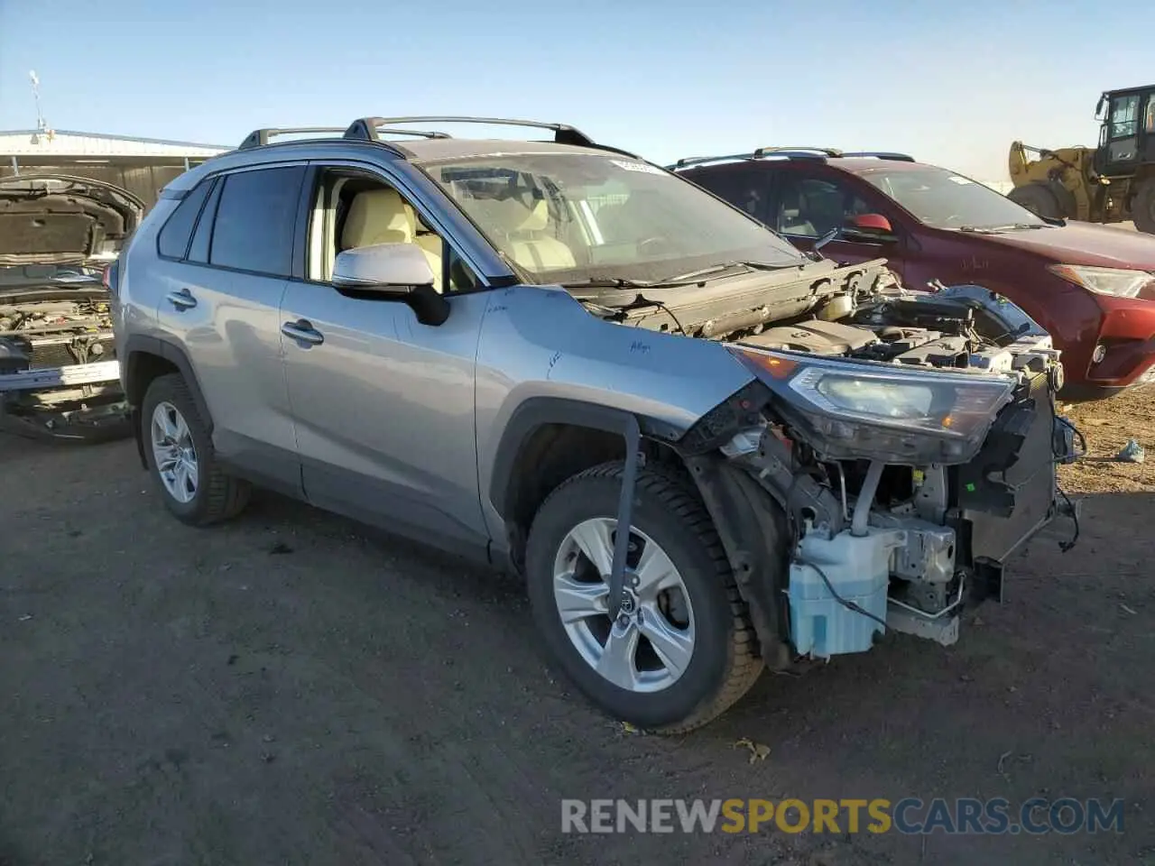 4 Photograph of a damaged car 2T3P1RFV4MC210056 TOYOTA RAV4 2021