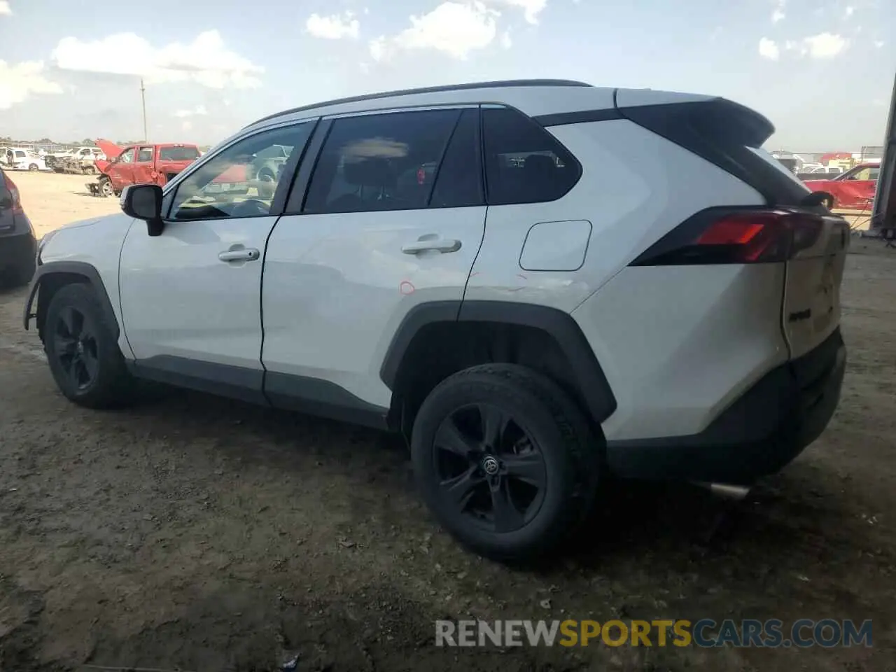 2 Photograph of a damaged car 2T3P1RFV4MC214978 TOYOTA RAV4 2021