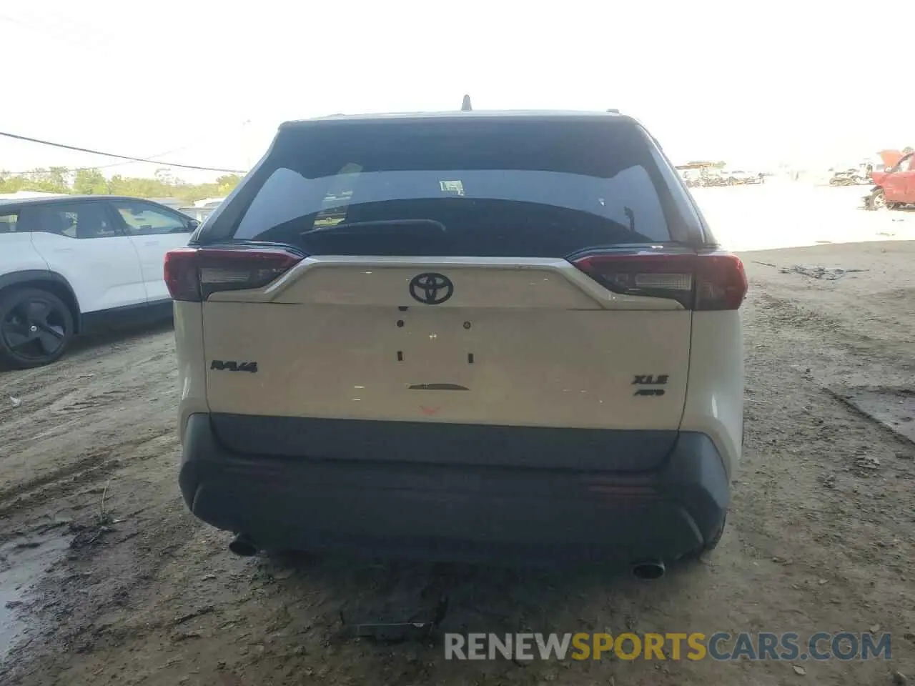 6 Photograph of a damaged car 2T3P1RFV4MC214978 TOYOTA RAV4 2021