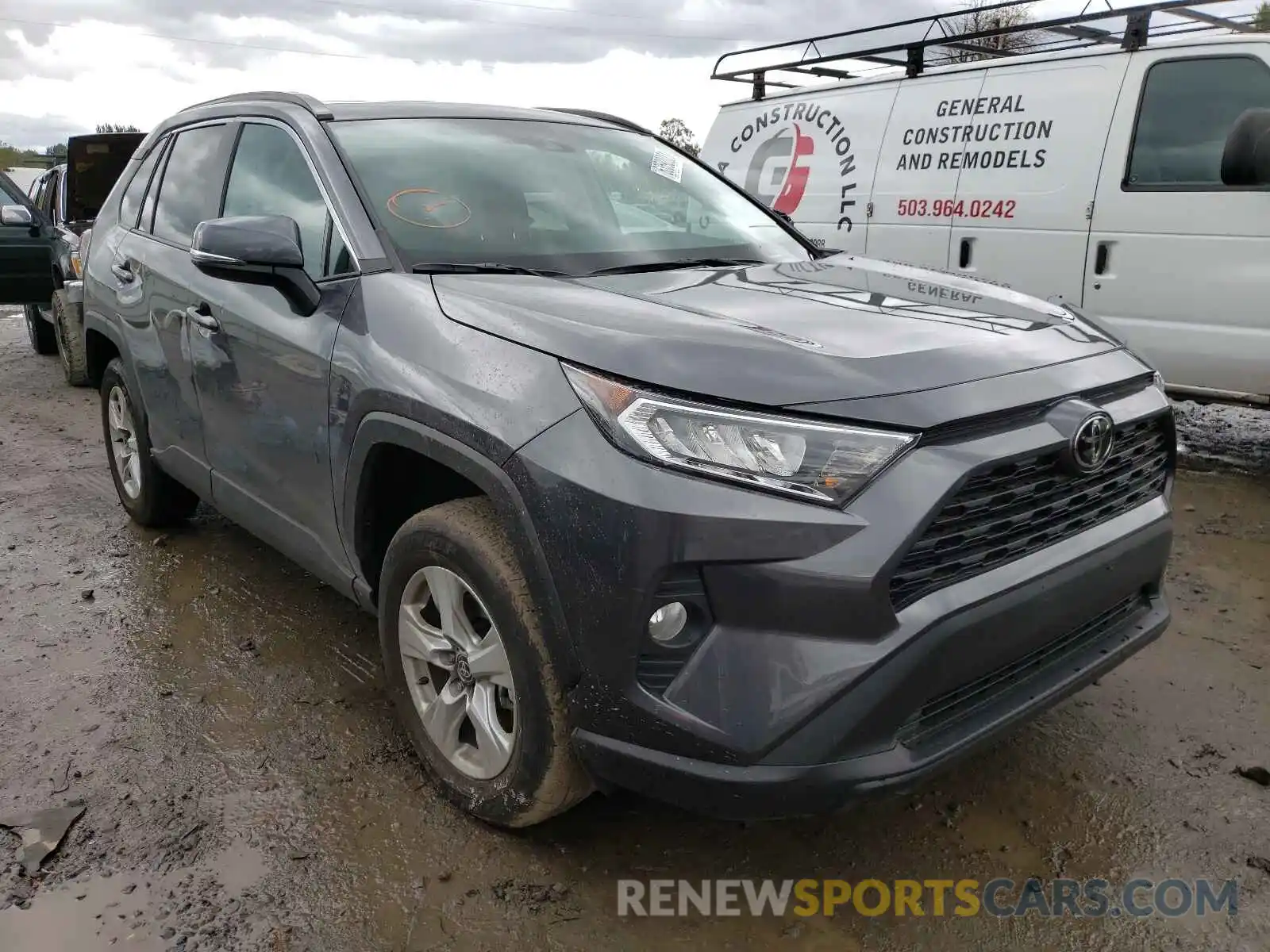 1 Photograph of a damaged car 2T3P1RFV4MC218965 TOYOTA RAV4 2021