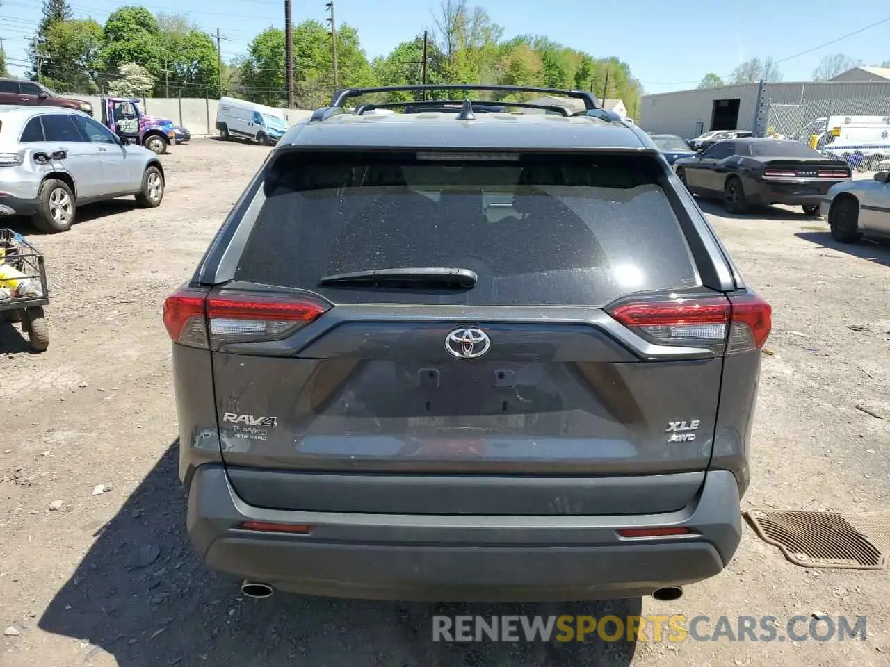 6 Photograph of a damaged car 2T3P1RFV4MC231392 TOYOTA RAV4 2021