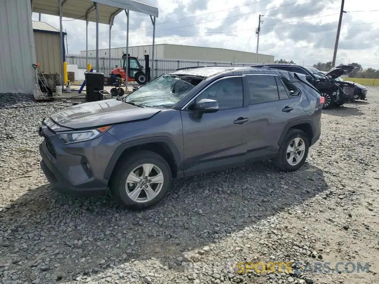 1 Photograph of a damaged car 2T3P1RFV4MC232431 TOYOTA RAV4 2021