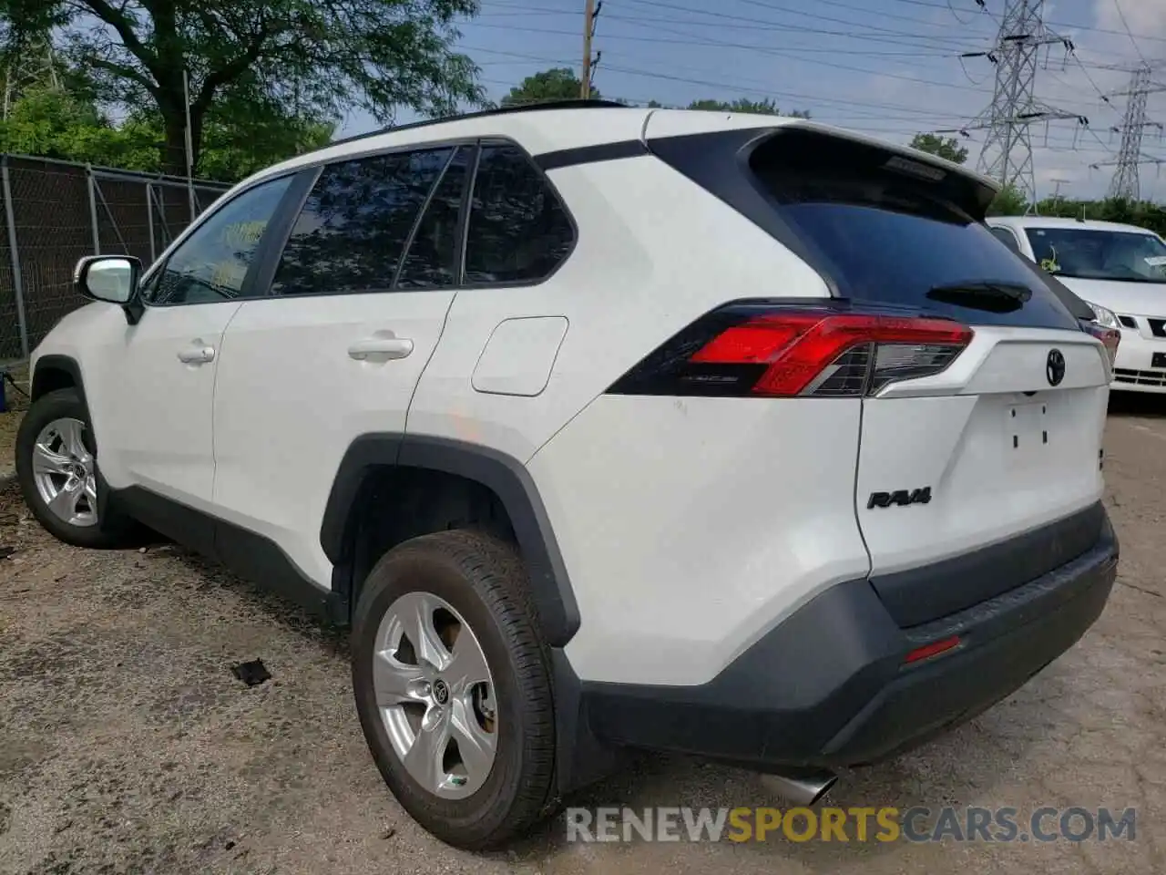 3 Photograph of a damaged car 2T3P1RFV4MC233627 TOYOTA RAV4 2021