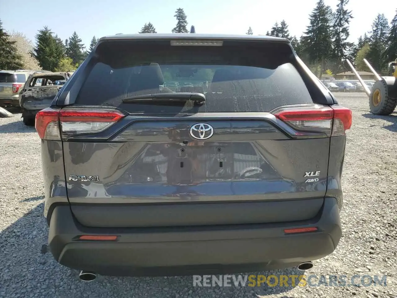 6 Photograph of a damaged car 2T3P1RFV4MC247401 TOYOTA RAV4 2021