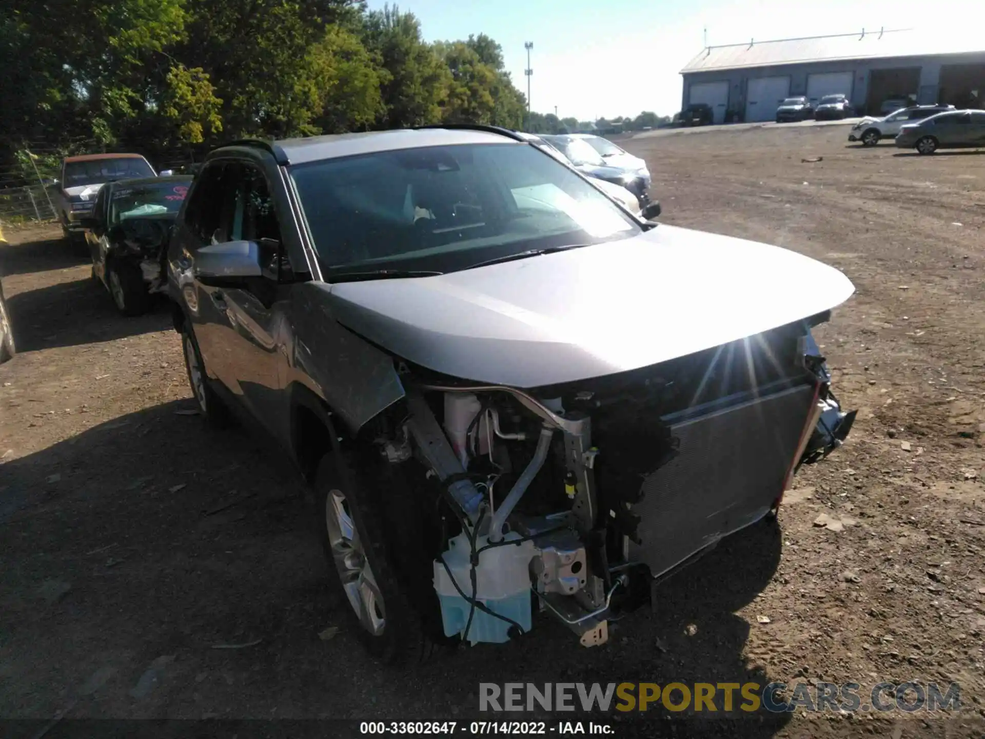 1 Photograph of a damaged car 2T3P1RFV4MC247799 TOYOTA RAV4 2021