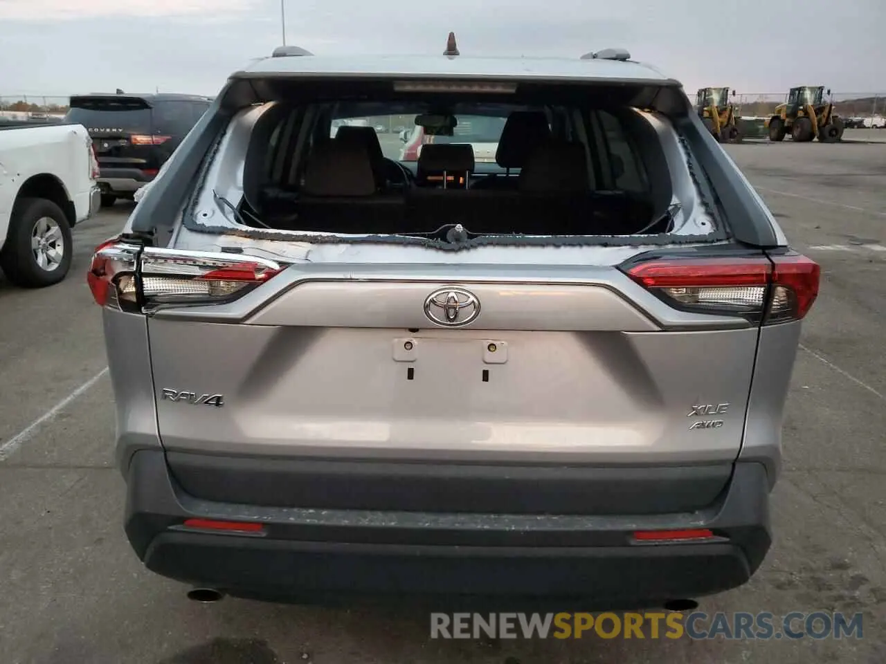 6 Photograph of a damaged car 2T3P1RFV4MC252890 TOYOTA RAV4 2021