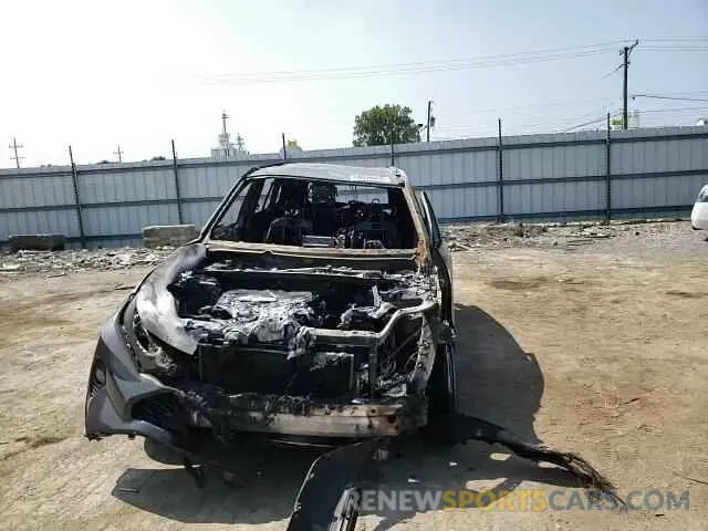 11 Photograph of a damaged car 2T3P1RFV4MW141304 TOYOTA RAV4 2021