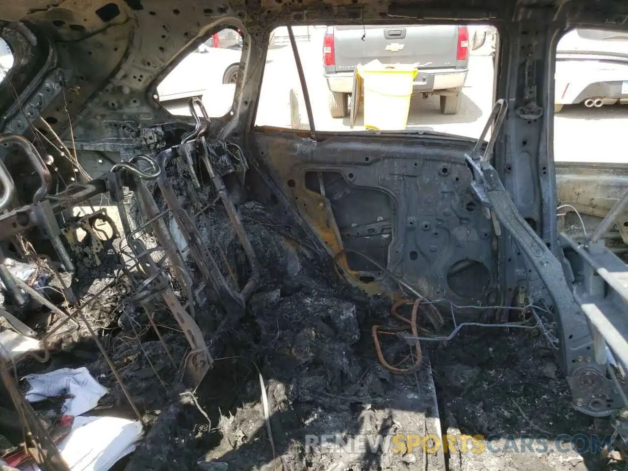 12 Photograph of a damaged car 2T3P1RFV4MW141304 TOYOTA RAV4 2021