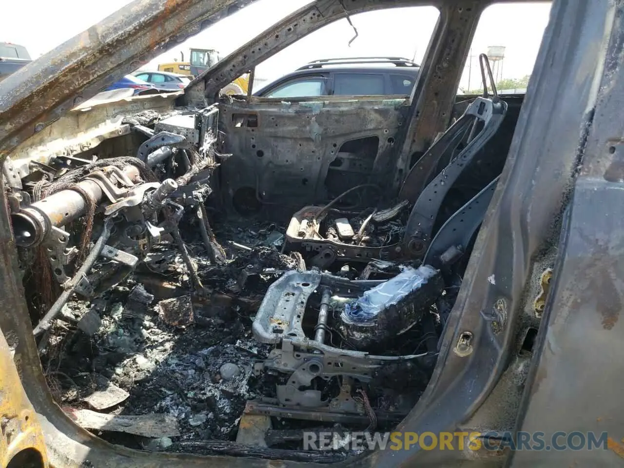7 Photograph of a damaged car 2T3P1RFV4MW141304 TOYOTA RAV4 2021