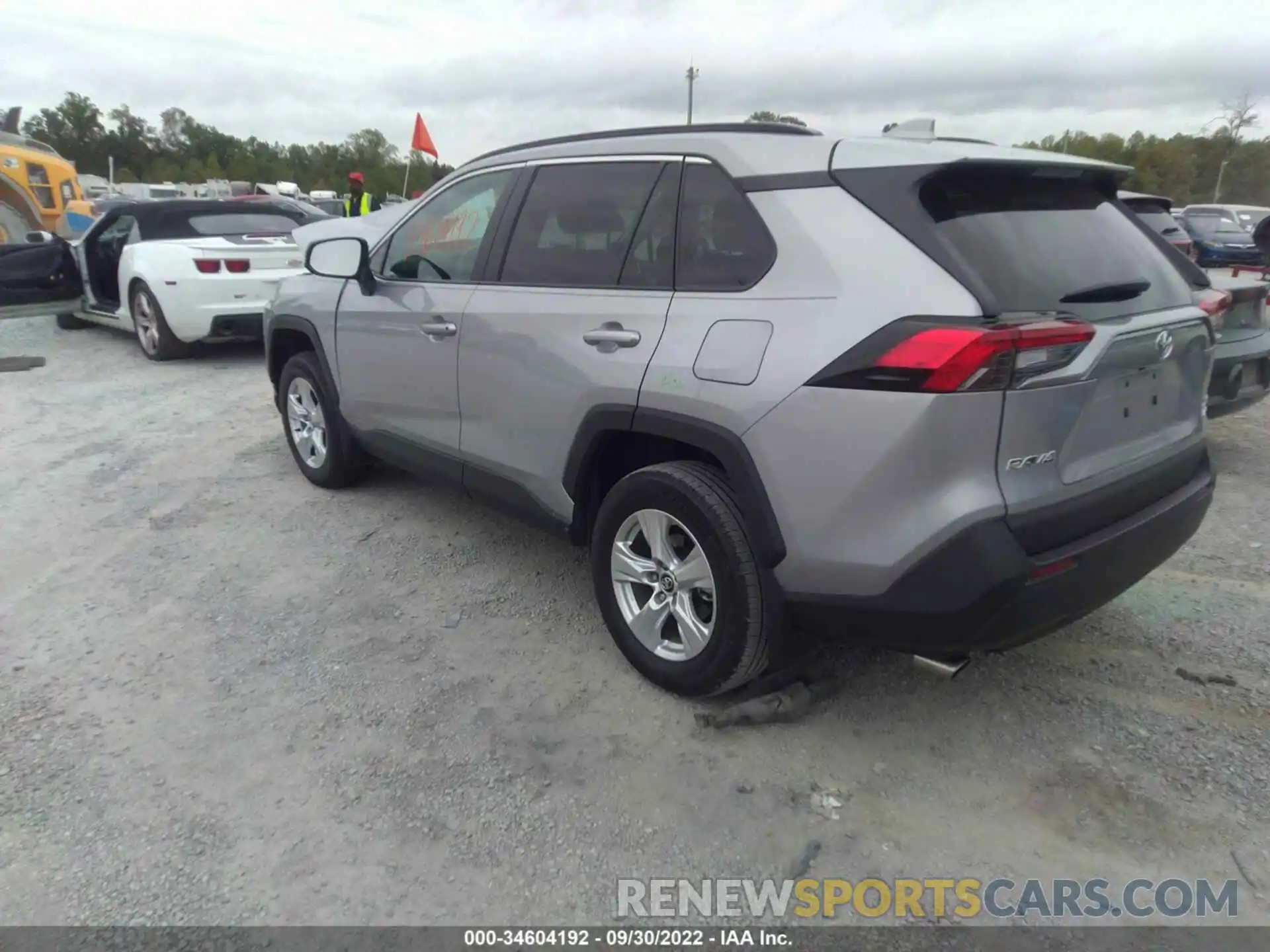 3 Photograph of a damaged car 2T3P1RFV4MW146745 TOYOTA RAV4 2021