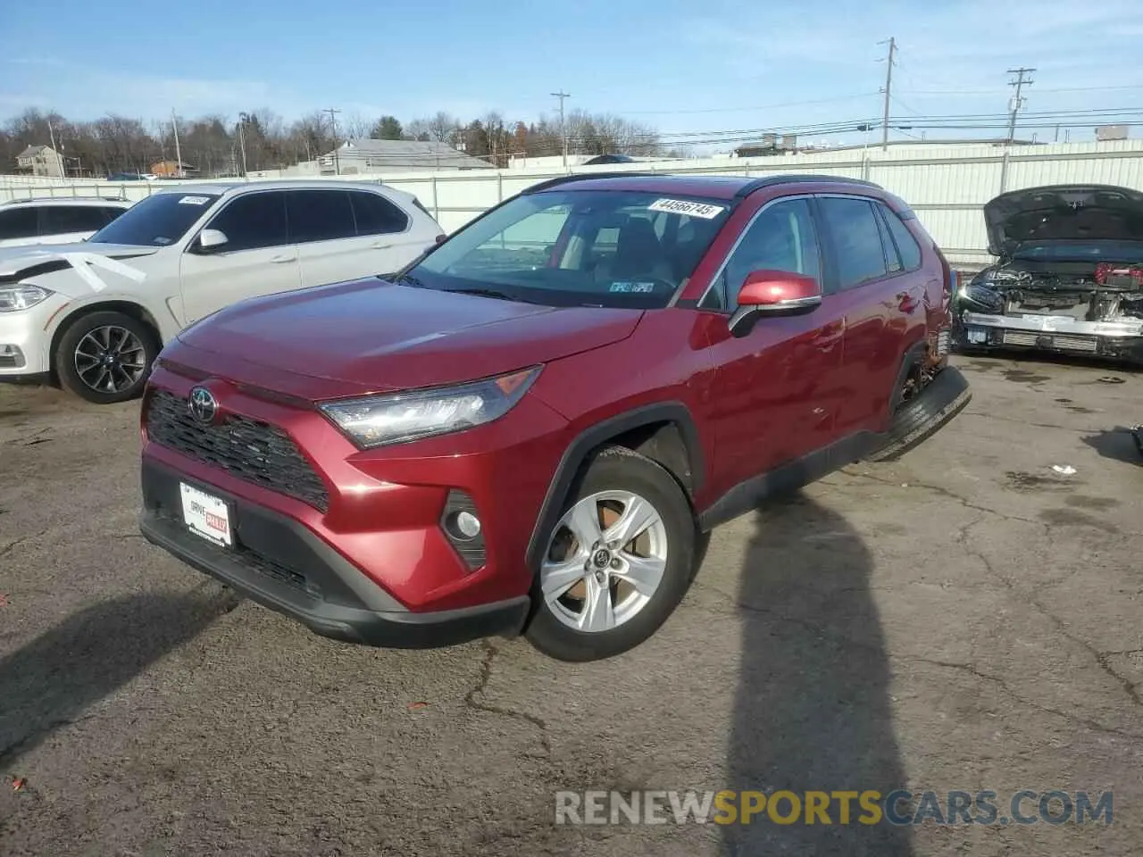 1 Photograph of a damaged car 2T3P1RFV4MW149547 TOYOTA RAV4 2021