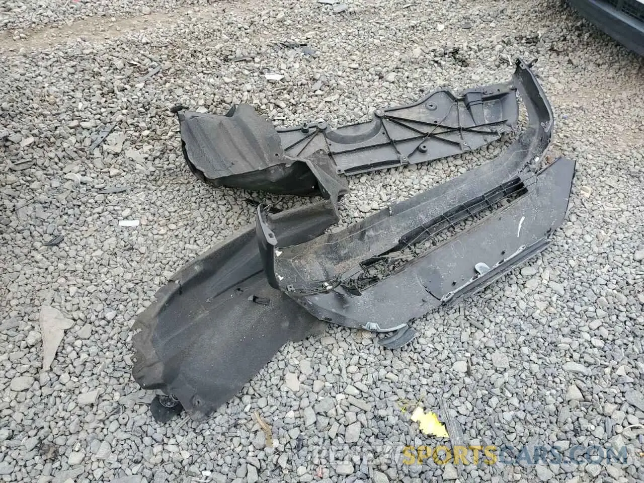 13 Photograph of a damaged car 2T3P1RFV4MW150522 TOYOTA RAV4 2021