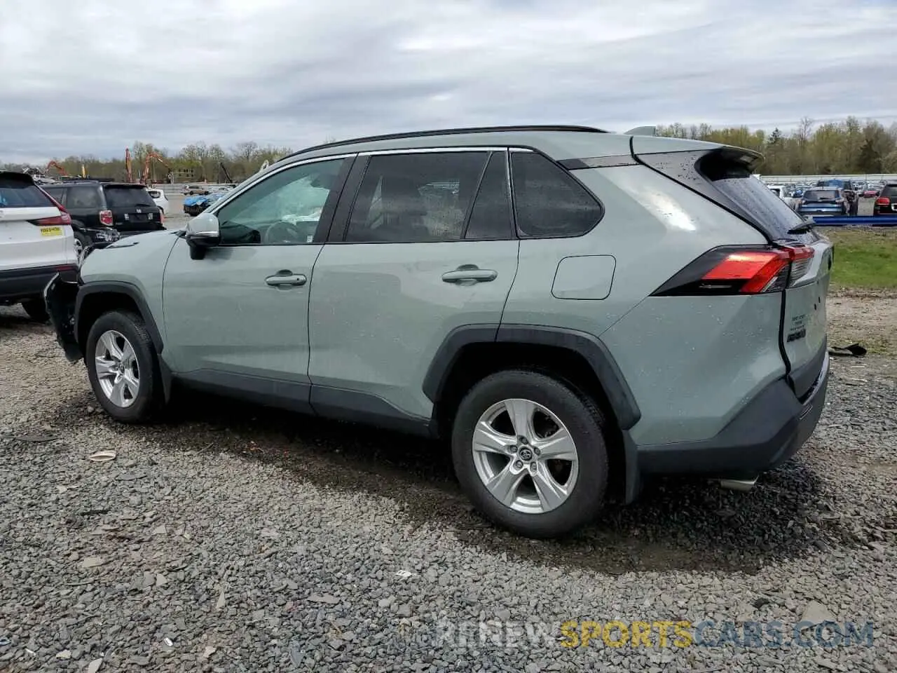 2 Photograph of a damaged car 2T3P1RFV4MW150522 TOYOTA RAV4 2021