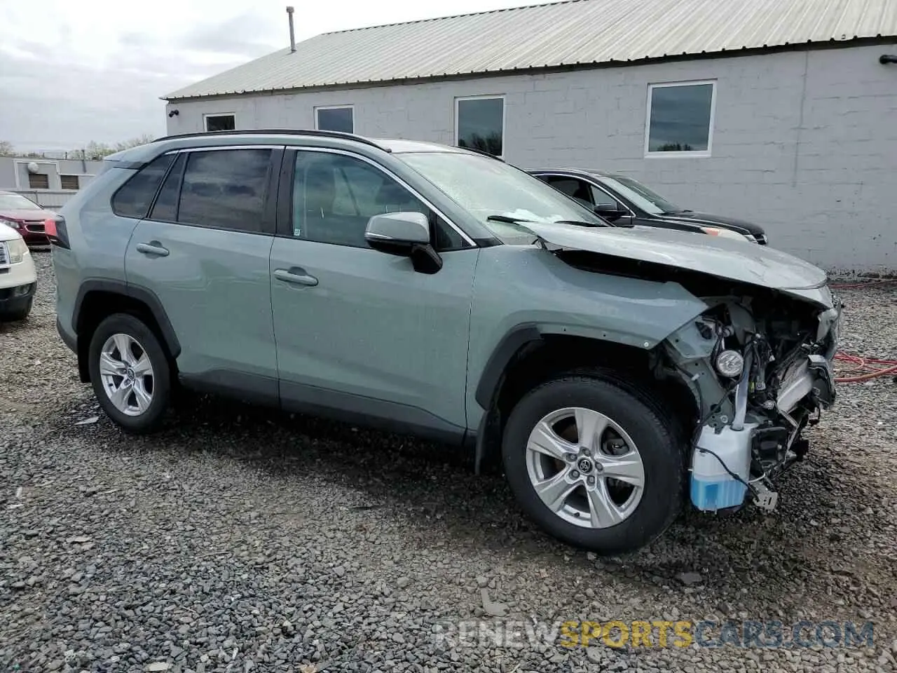4 Photograph of a damaged car 2T3P1RFV4MW150522 TOYOTA RAV4 2021