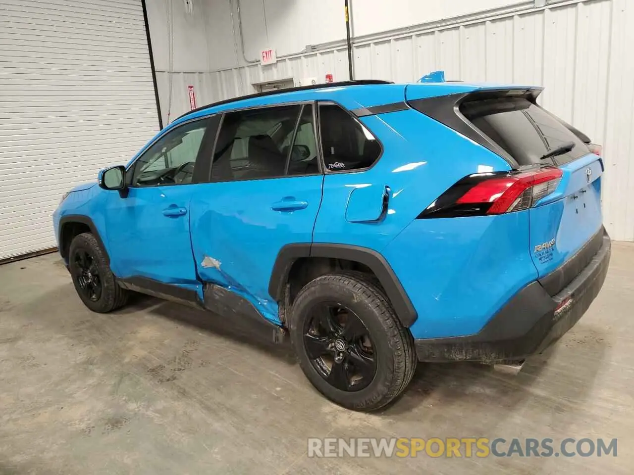 2 Photograph of a damaged car 2T3P1RFV4MW151444 TOYOTA RAV4 2021