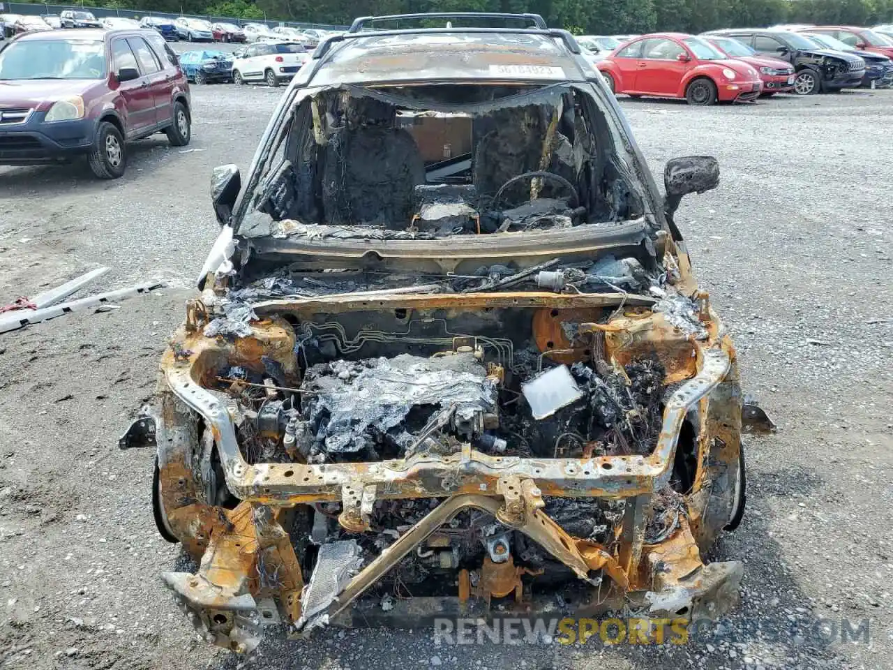 5 Photograph of a damaged car 2T3P1RFV4MW170799 TOYOTA RAV4 2021