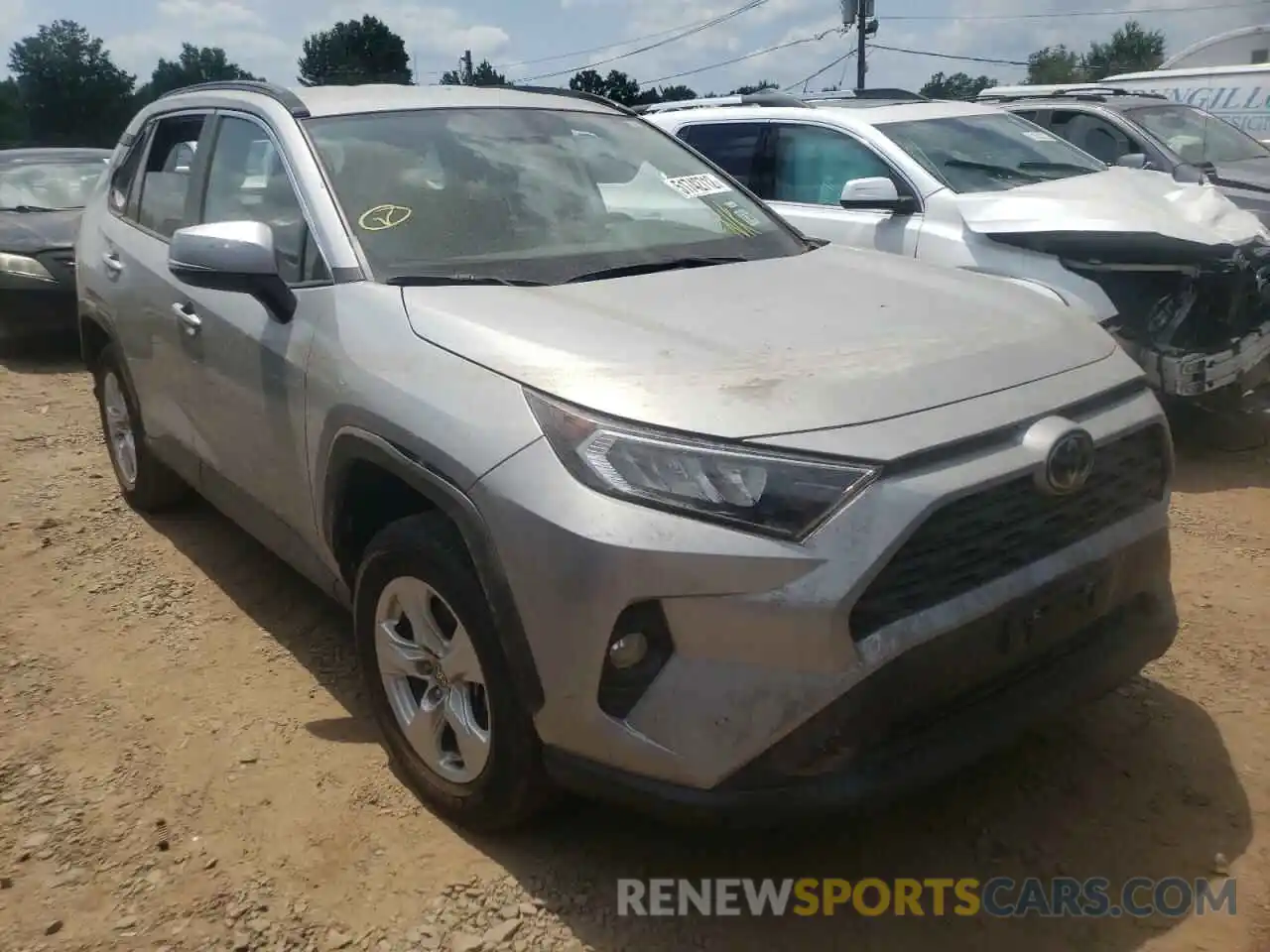 1 Photograph of a damaged car 2T3P1RFV4MW201100 TOYOTA RAV4 2021