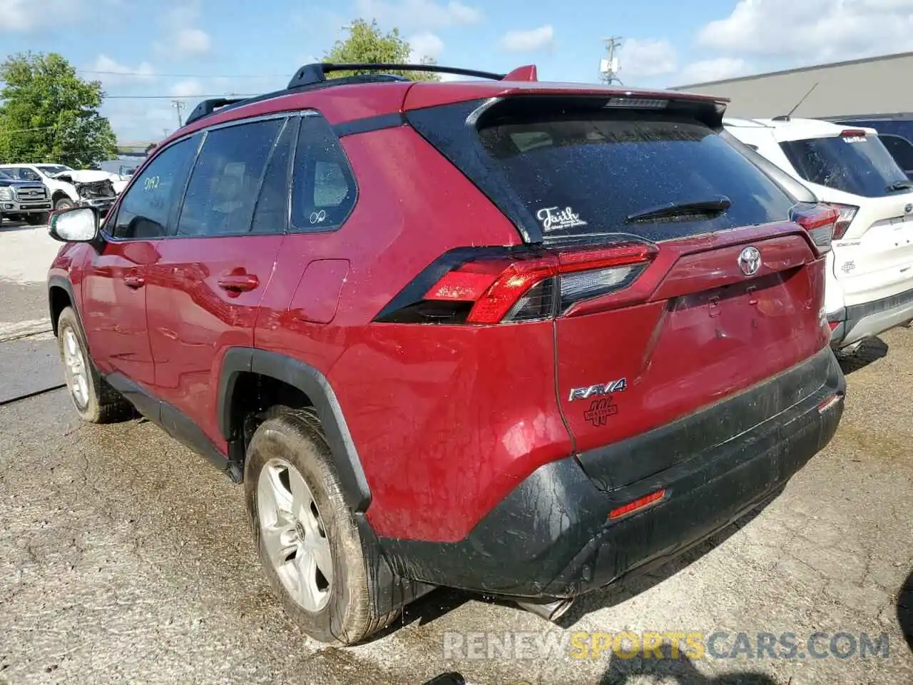 3 Photograph of a damaged car 2T3P1RFV4MW221511 TOYOTA RAV4 2021