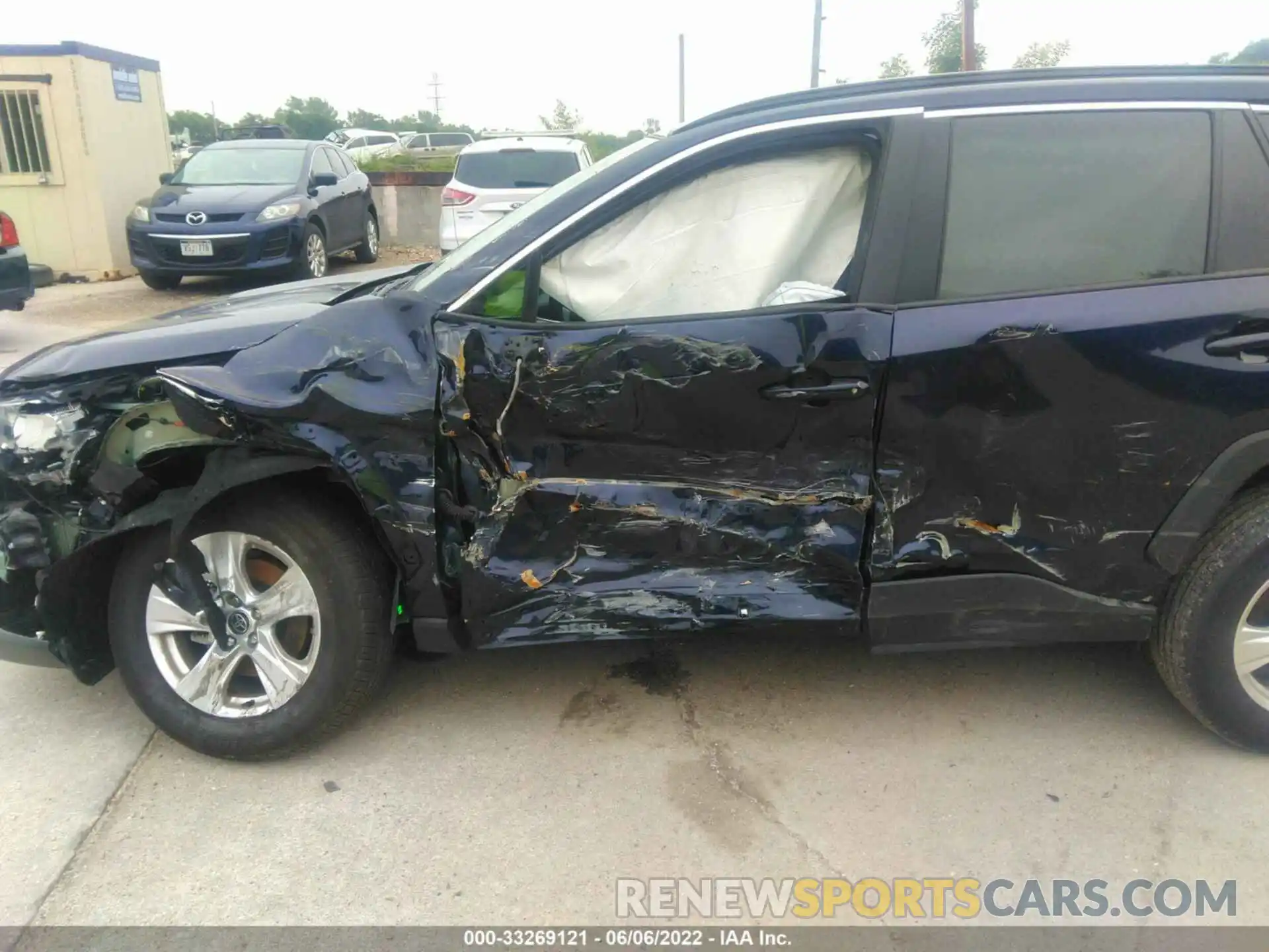 6 Photograph of a damaged car 2T3P1RFV4MW230838 TOYOTA RAV4 2021