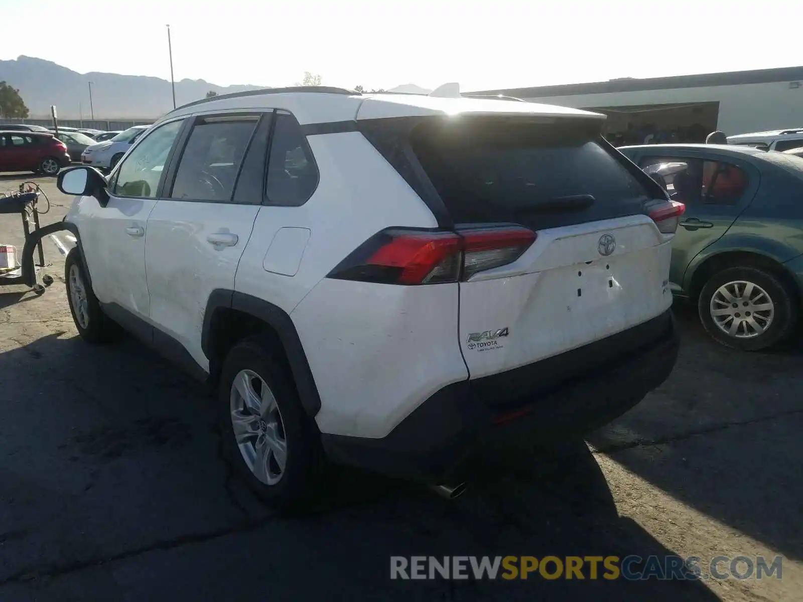 3 Photograph of a damaged car 2T3P1RFV5MC166455 TOYOTA RAV4 2021