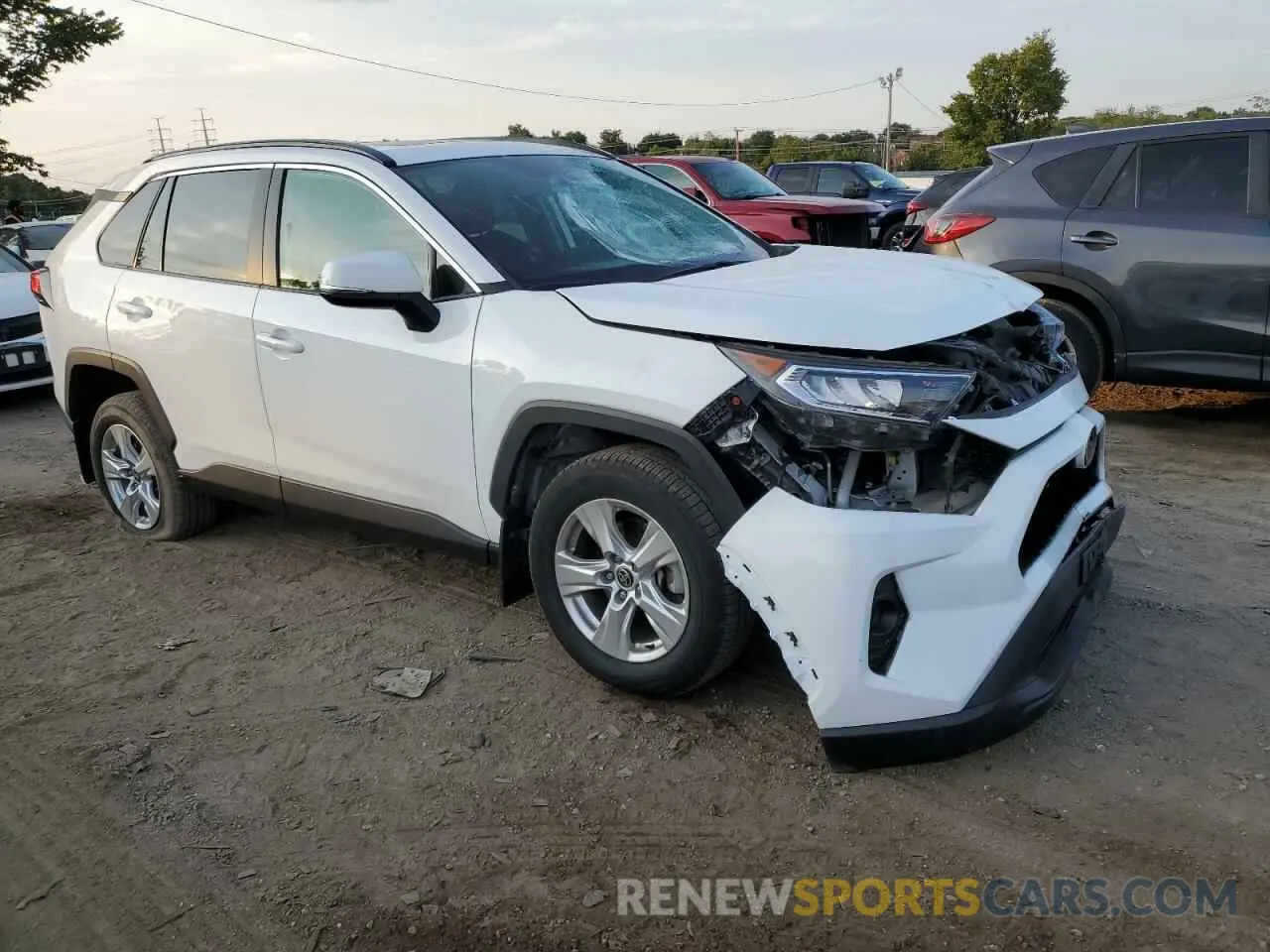 4 Photograph of a damaged car 2T3P1RFV5MC182820 TOYOTA RAV4 2021