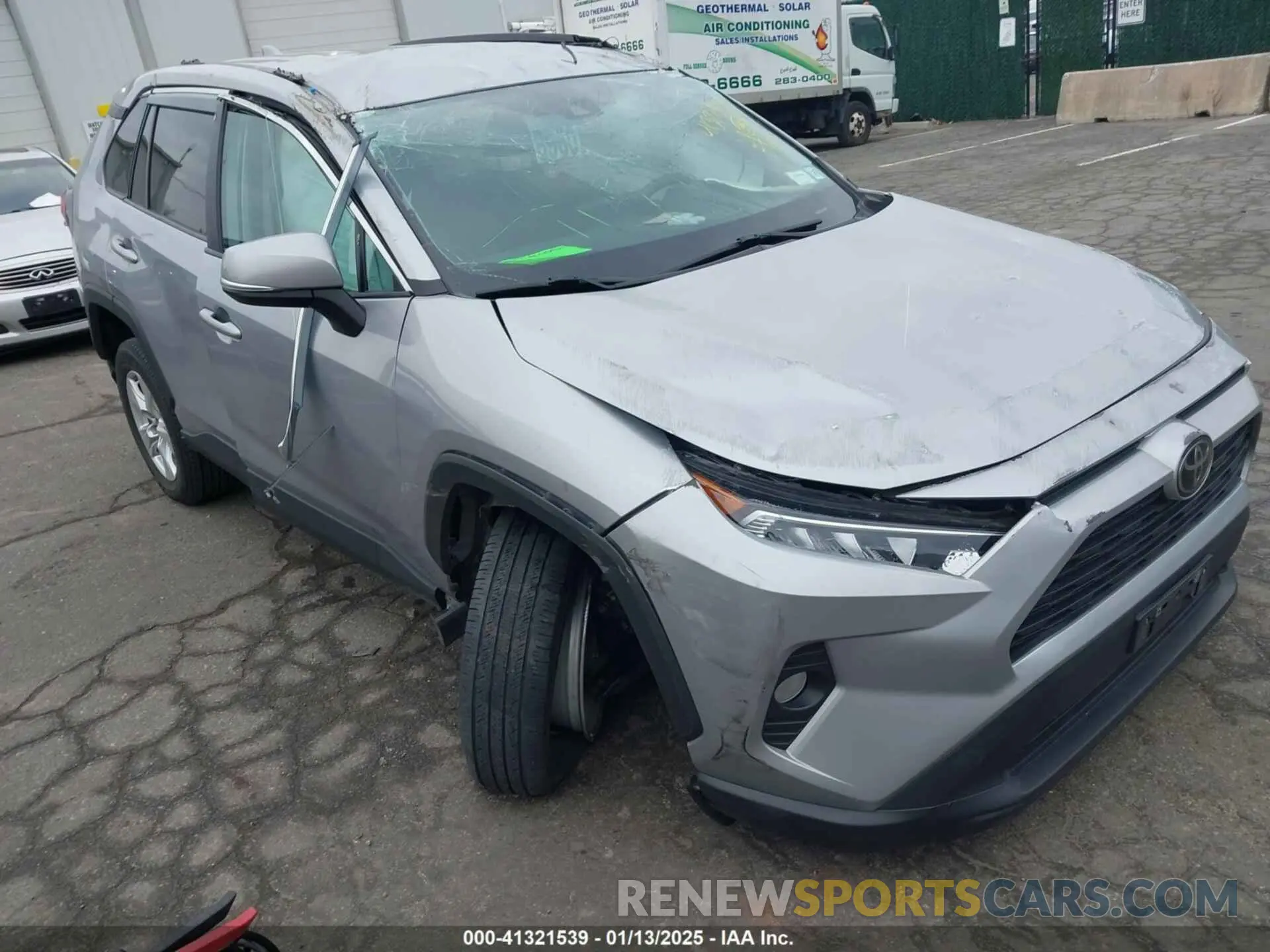 1 Photograph of a damaged car 2T3P1RFV5MC184292 TOYOTA RAV4 2021
