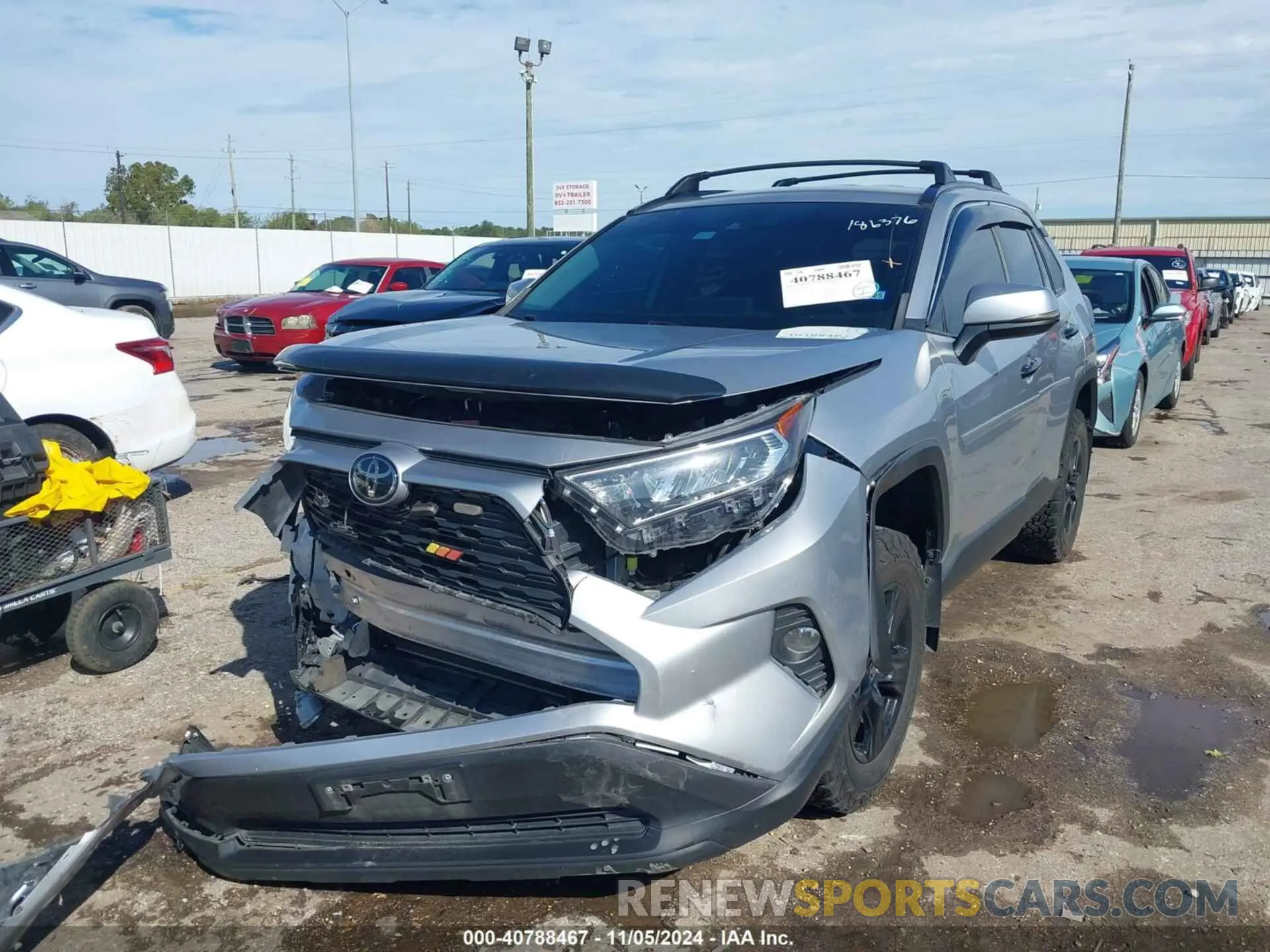 2 Photograph of a damaged car 2T3P1RFV5MC199438 TOYOTA RAV4 2021