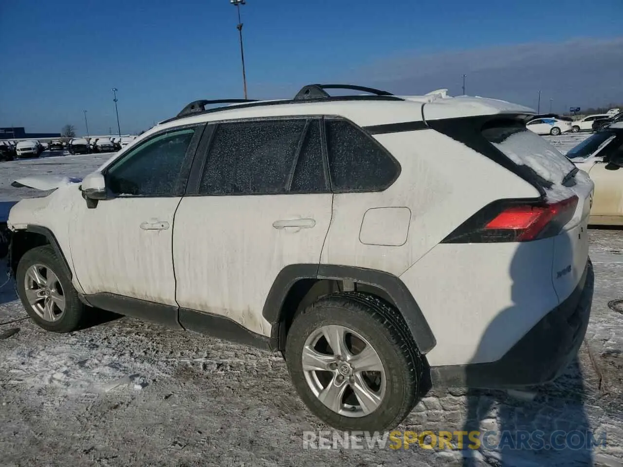 2 Photograph of a damaged car 2T3P1RFV5MC239436 TOYOTA RAV4 2021
