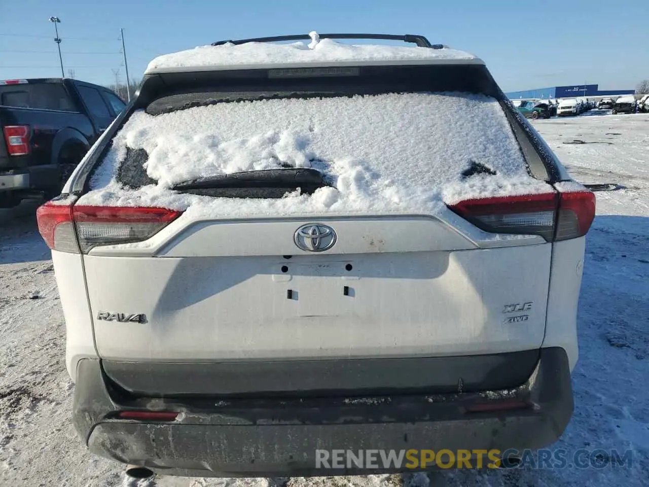 6 Photograph of a damaged car 2T3P1RFV5MC239436 TOYOTA RAV4 2021