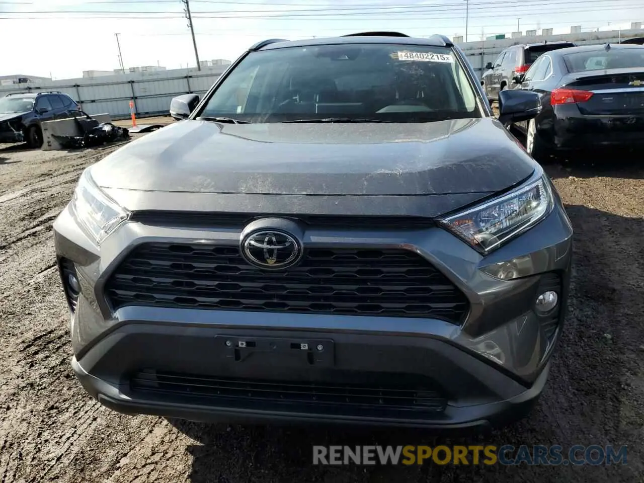 5 Photograph of a damaged car 2T3P1RFV5MC241610 TOYOTA RAV4 2021