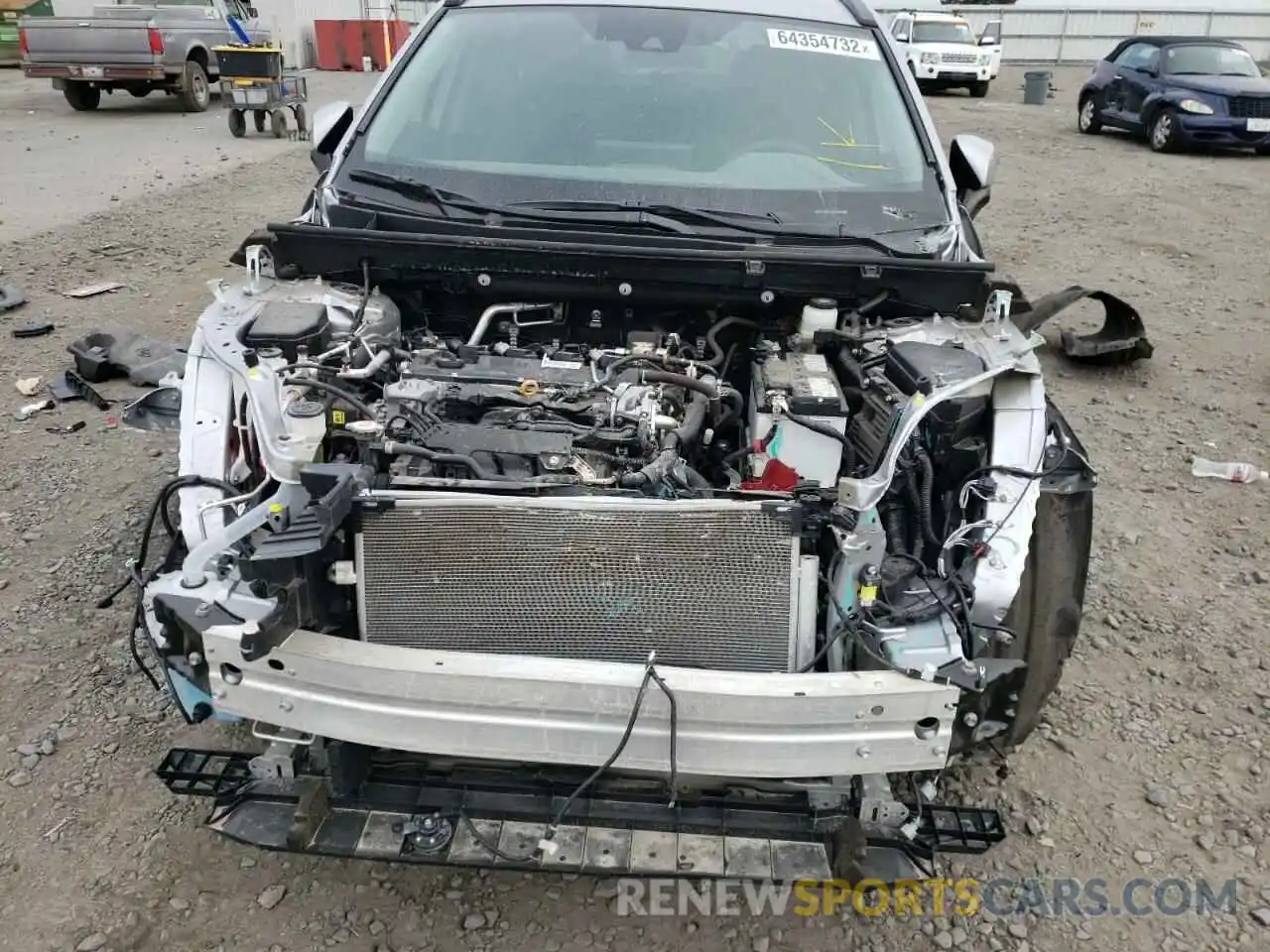 9 Photograph of a damaged car 2T3P1RFV5MC241980 TOYOTA RAV4 2021