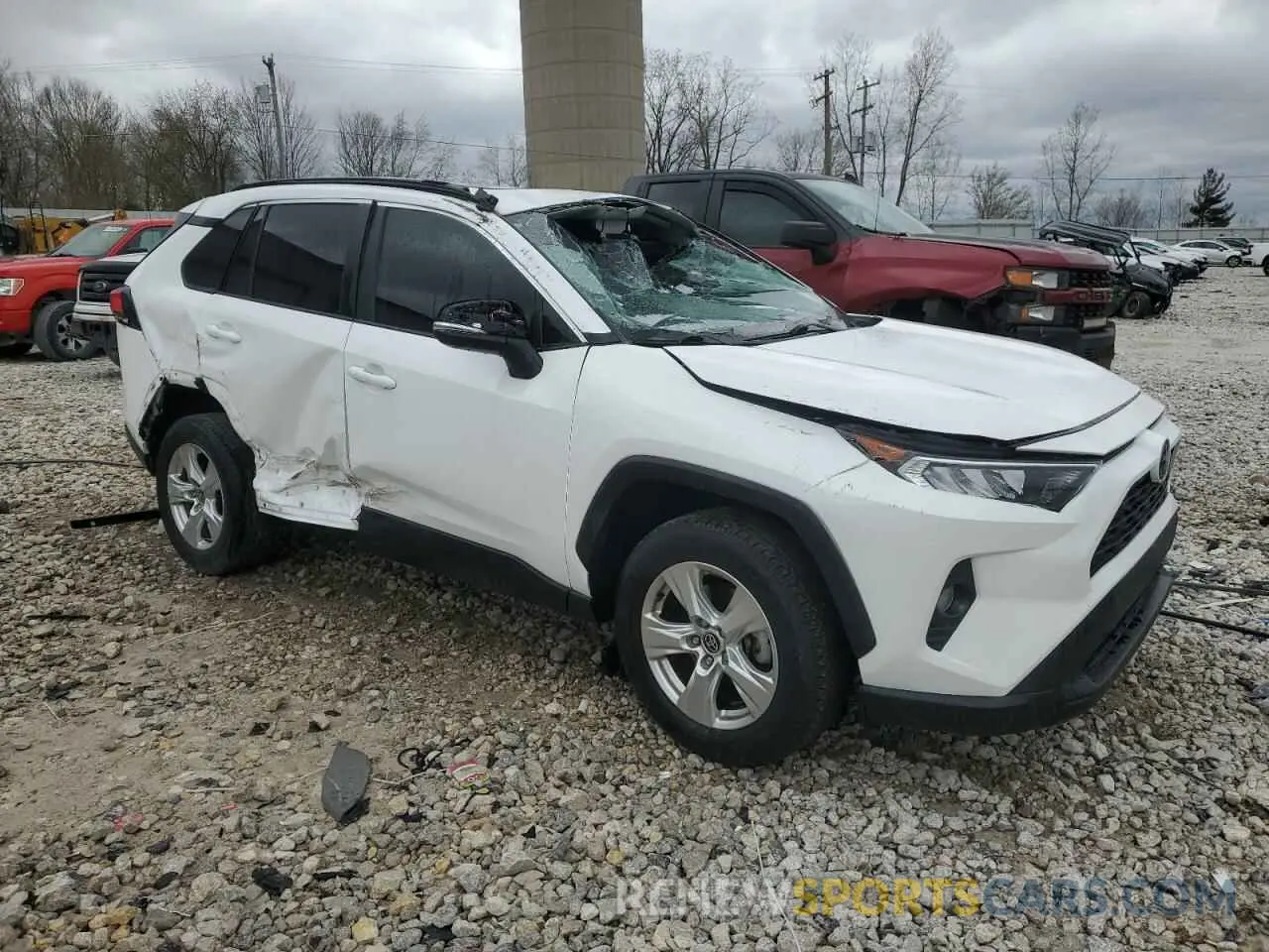 4 Photograph of a damaged car 2T3P1RFV5MC245429 TOYOTA RAV4 2021