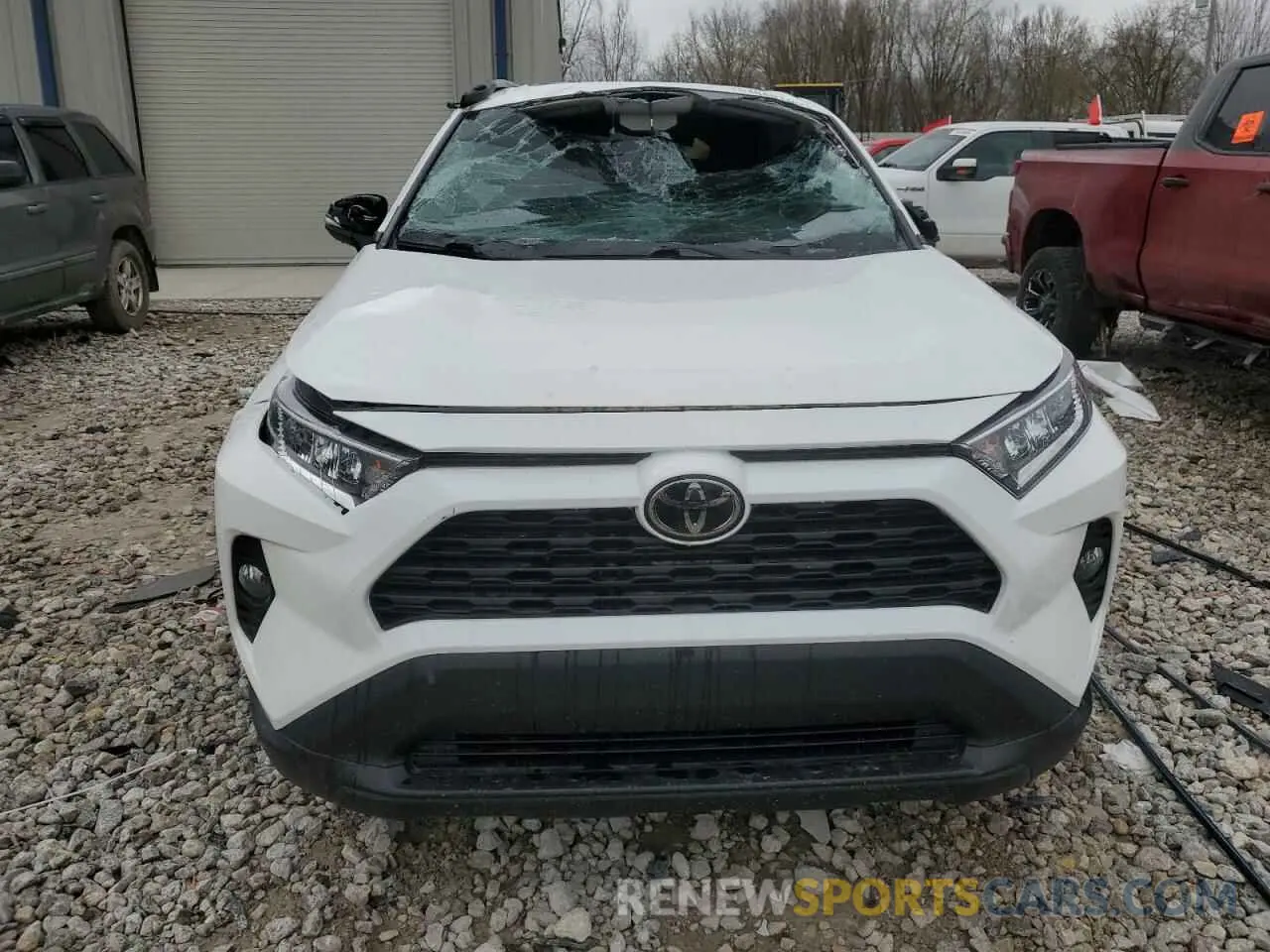 5 Photograph of a damaged car 2T3P1RFV5MC245429 TOYOTA RAV4 2021